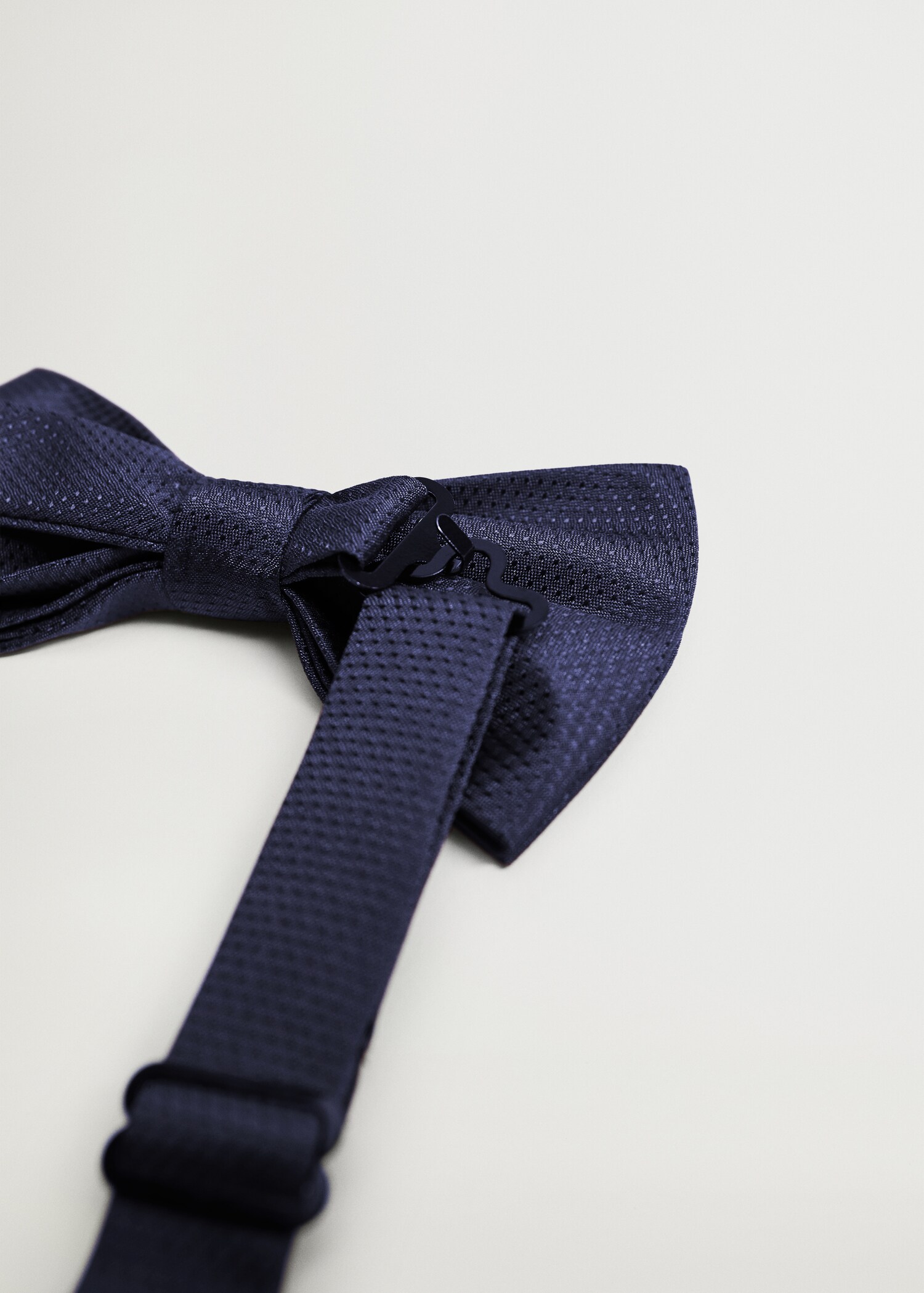 Micro polka-dot bow tie - Medium plane