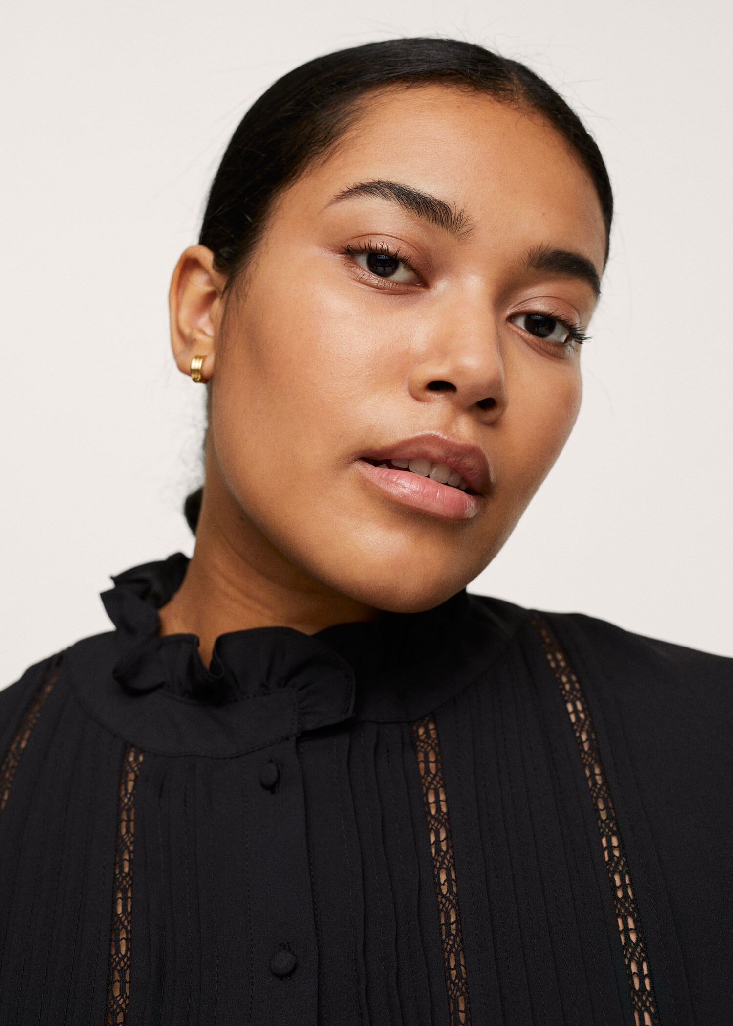 Pleated details blouse - Details of the article 1