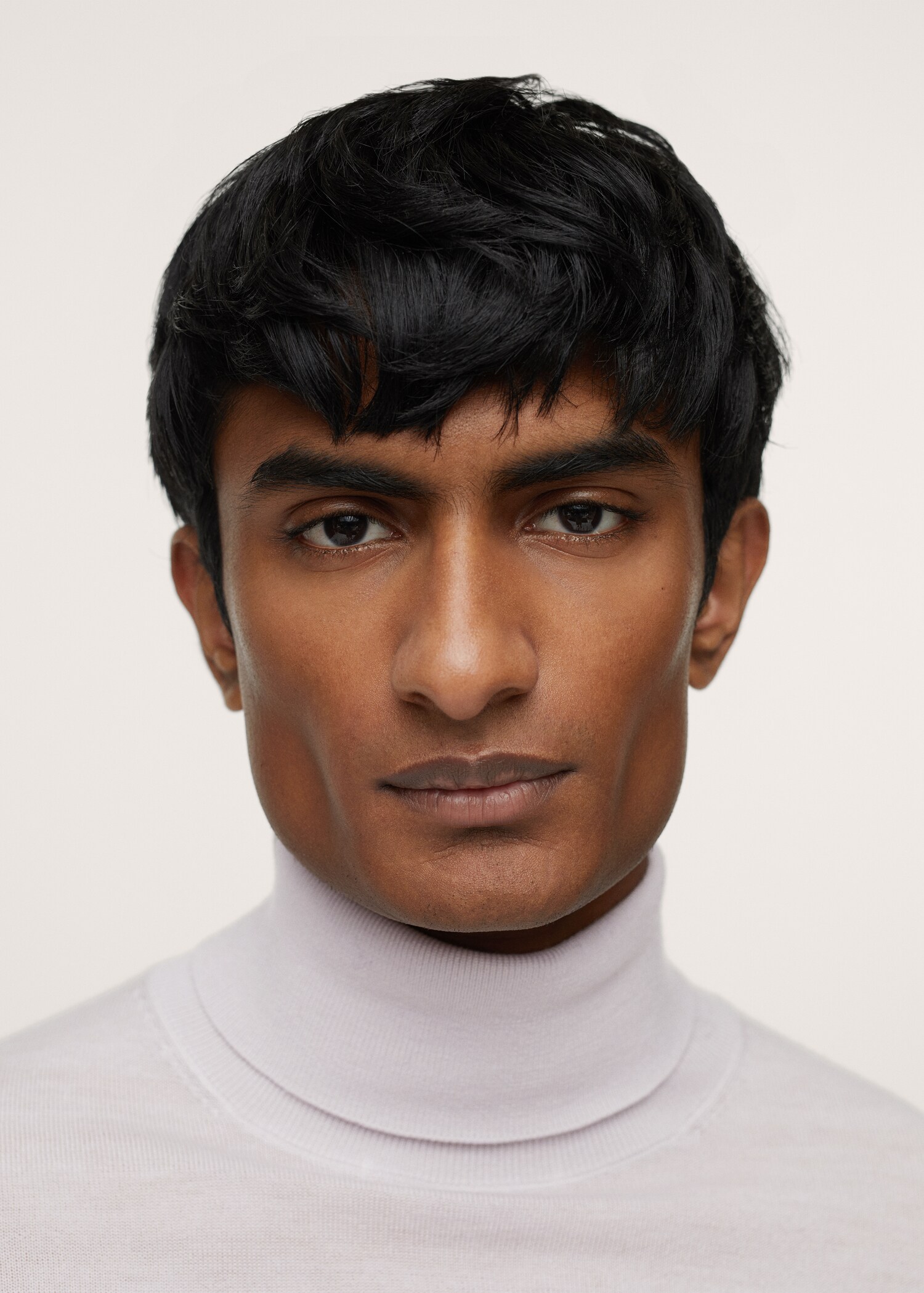 Turtleneck wool sweater - Details of the article 3