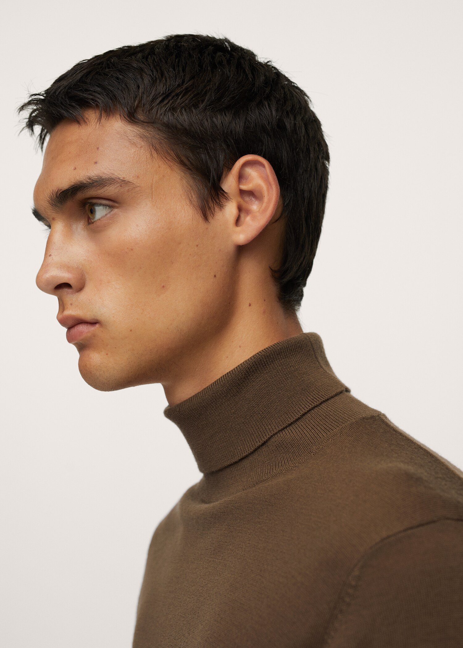 Turtleneck wool sweater - Details of the article 2