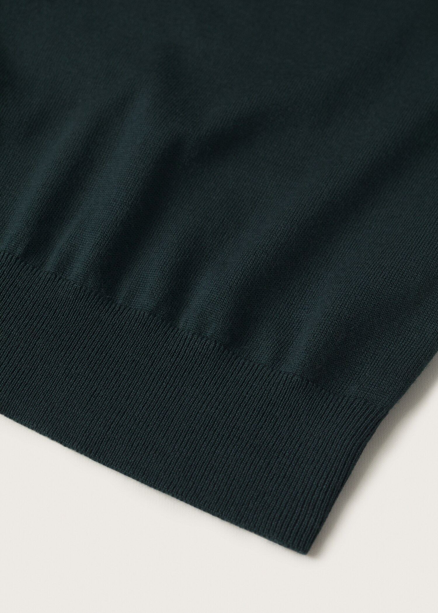 Turtleneck wool sweater - Details of the article 8