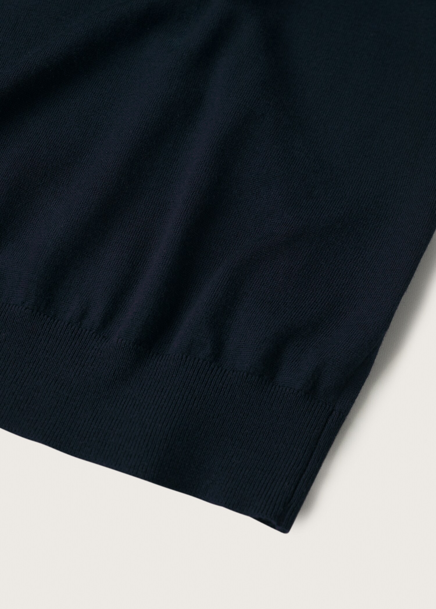 Turtleneck wool sweater - Details of the article 8
