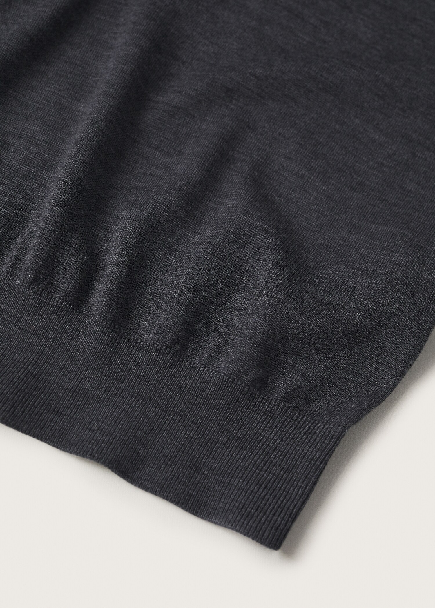 Turtleneck wool sweater - Details of the article 8