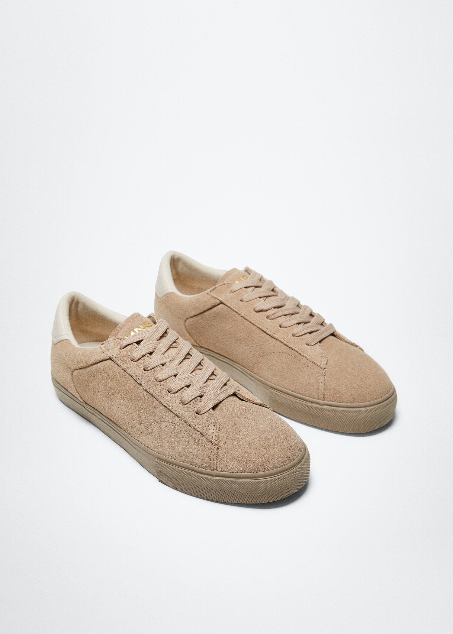 Turnschuh uniforme - Mittlere Ansicht