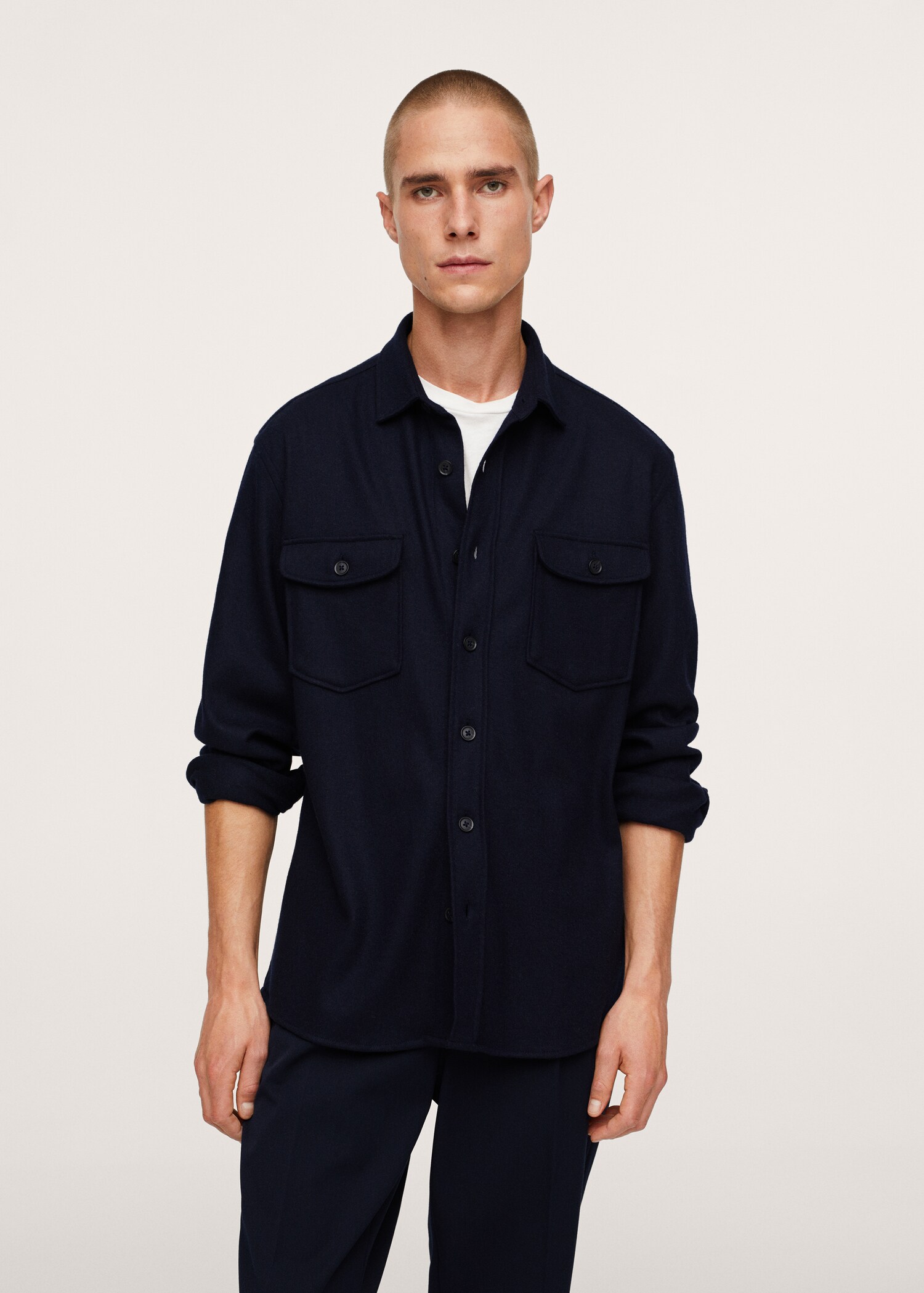 Sobrecamisa lana bolsillos - Plano medio