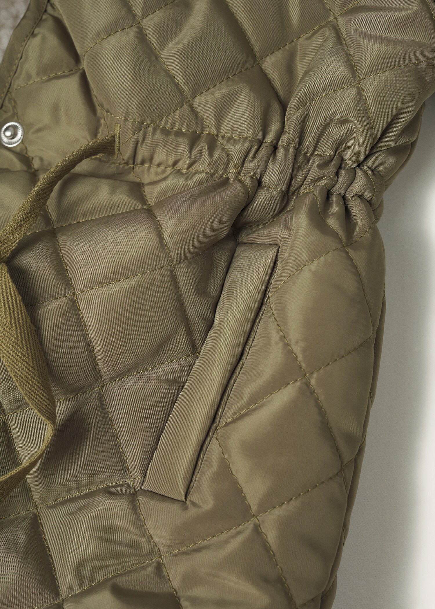 Anorak acolchado capucha - Detalle del artículo 8
