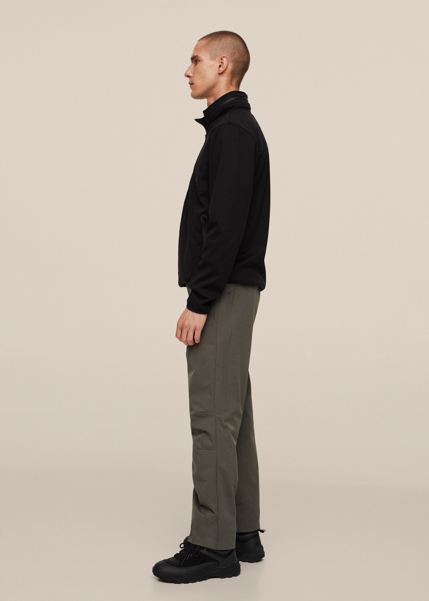 Breathable non-crease trousers - Details of the article 1