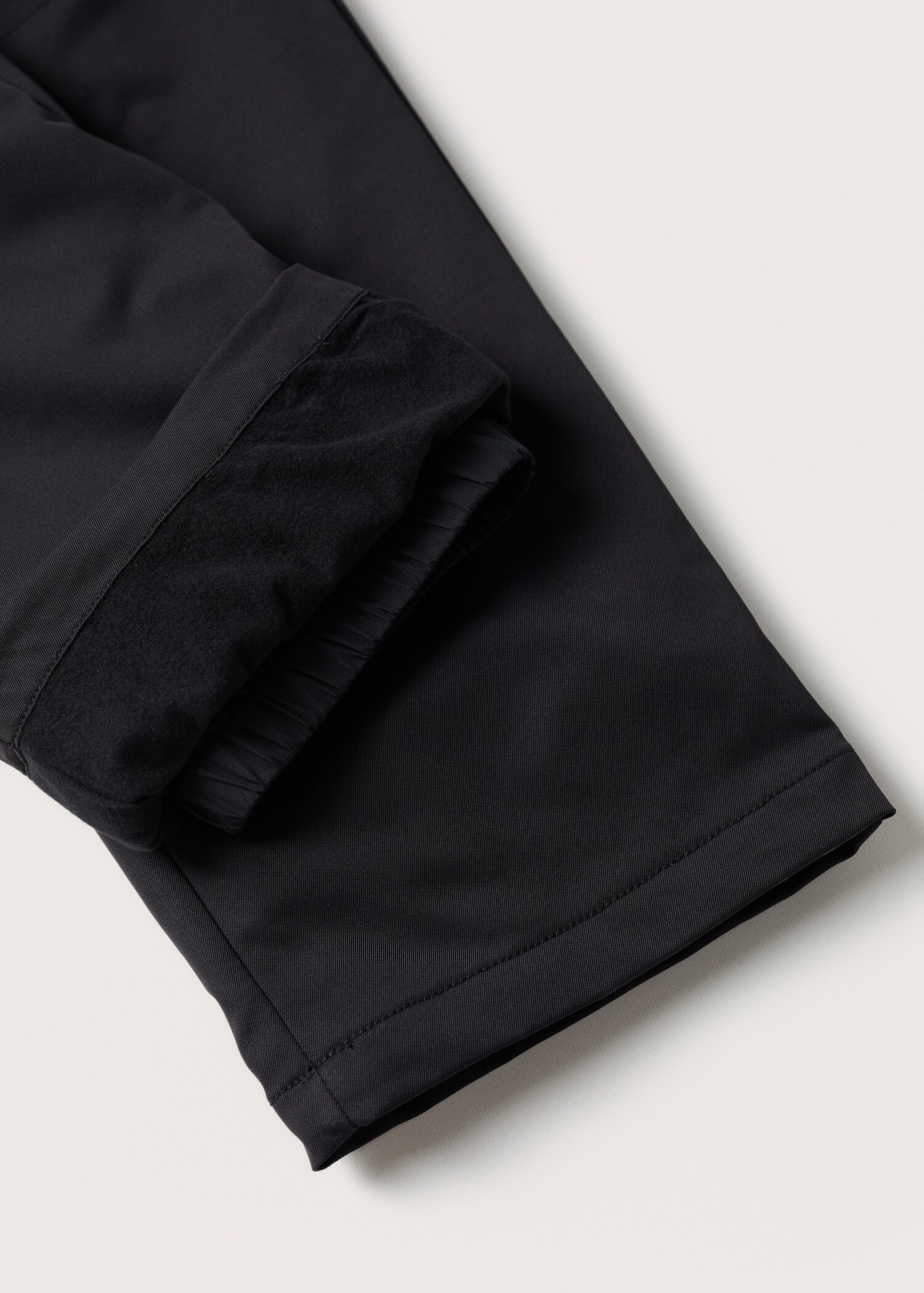 Breathable non-crease trousers - Details of the article 8