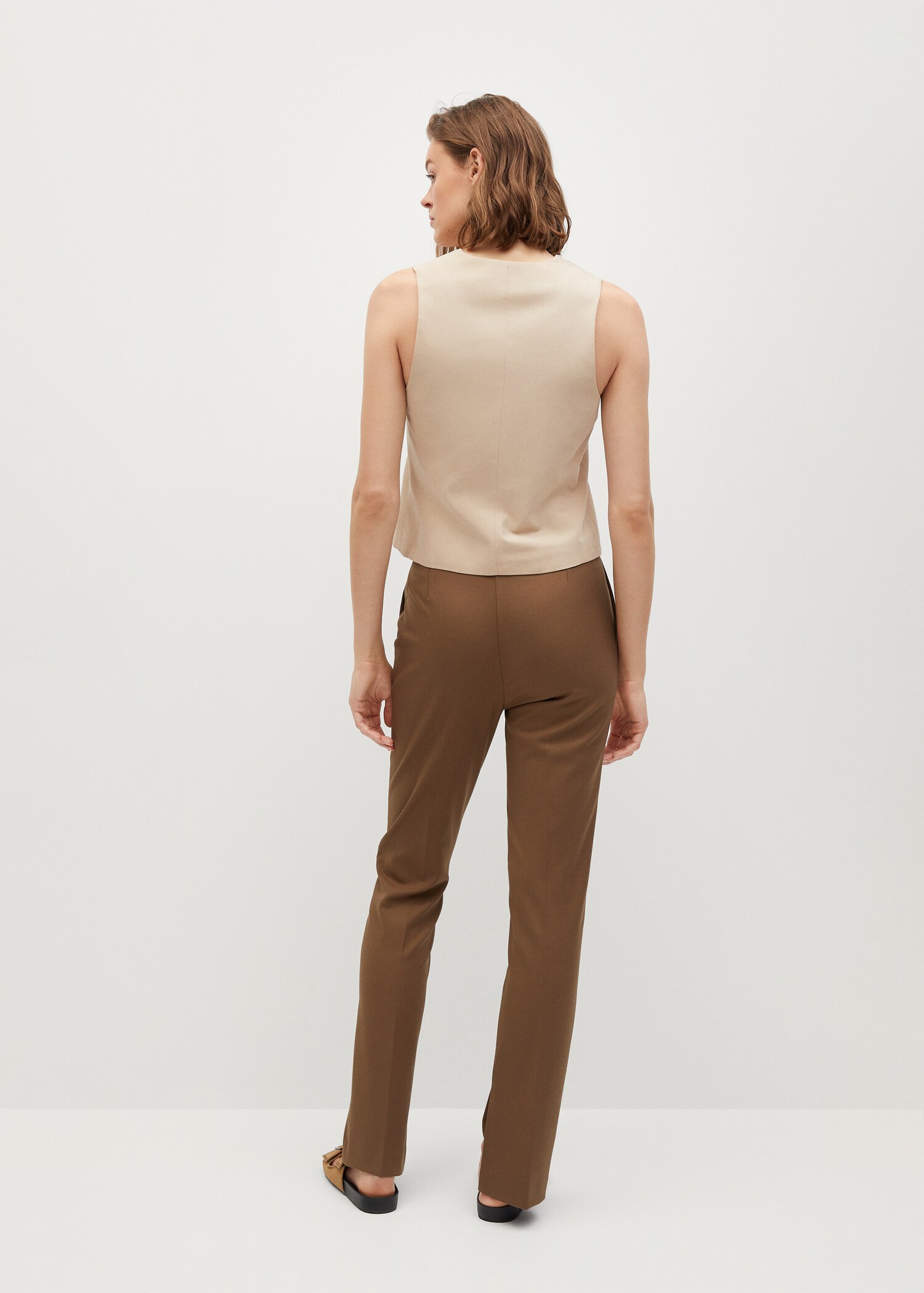 Pantalón aberturas bajo - Reverso del artículo