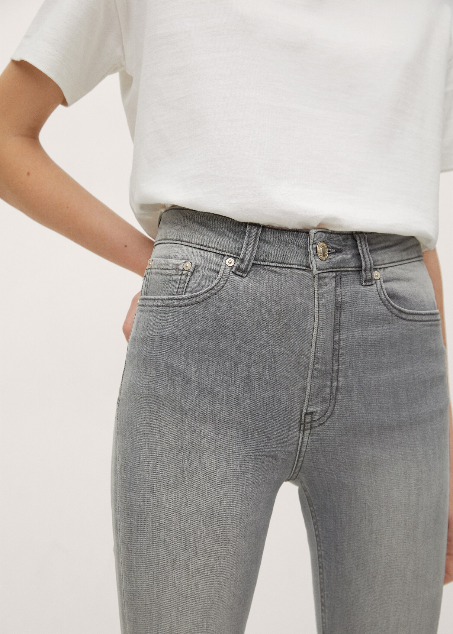 Skinny jeans - Details of the article 2