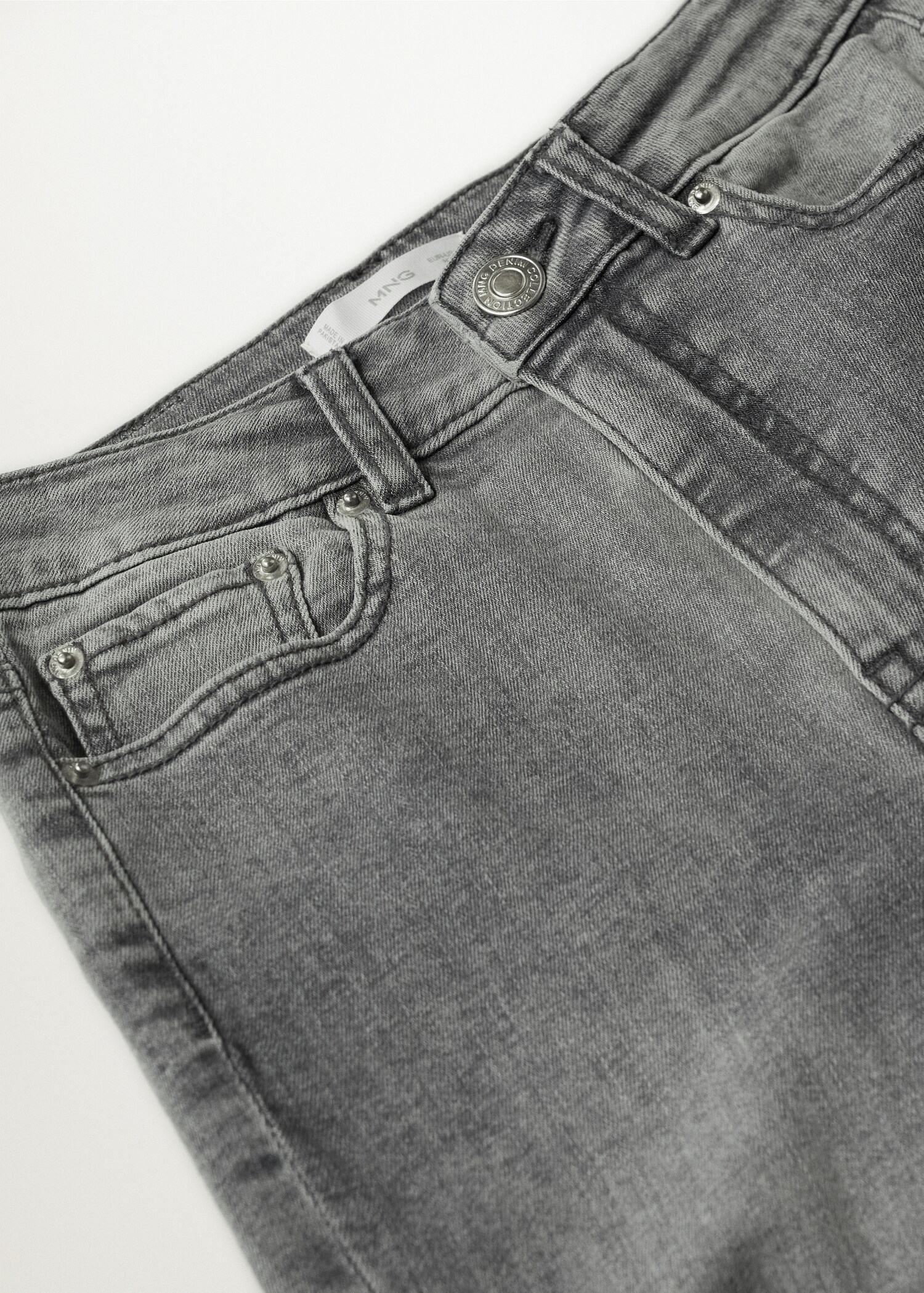 Skinny jeans - Details of the article 8