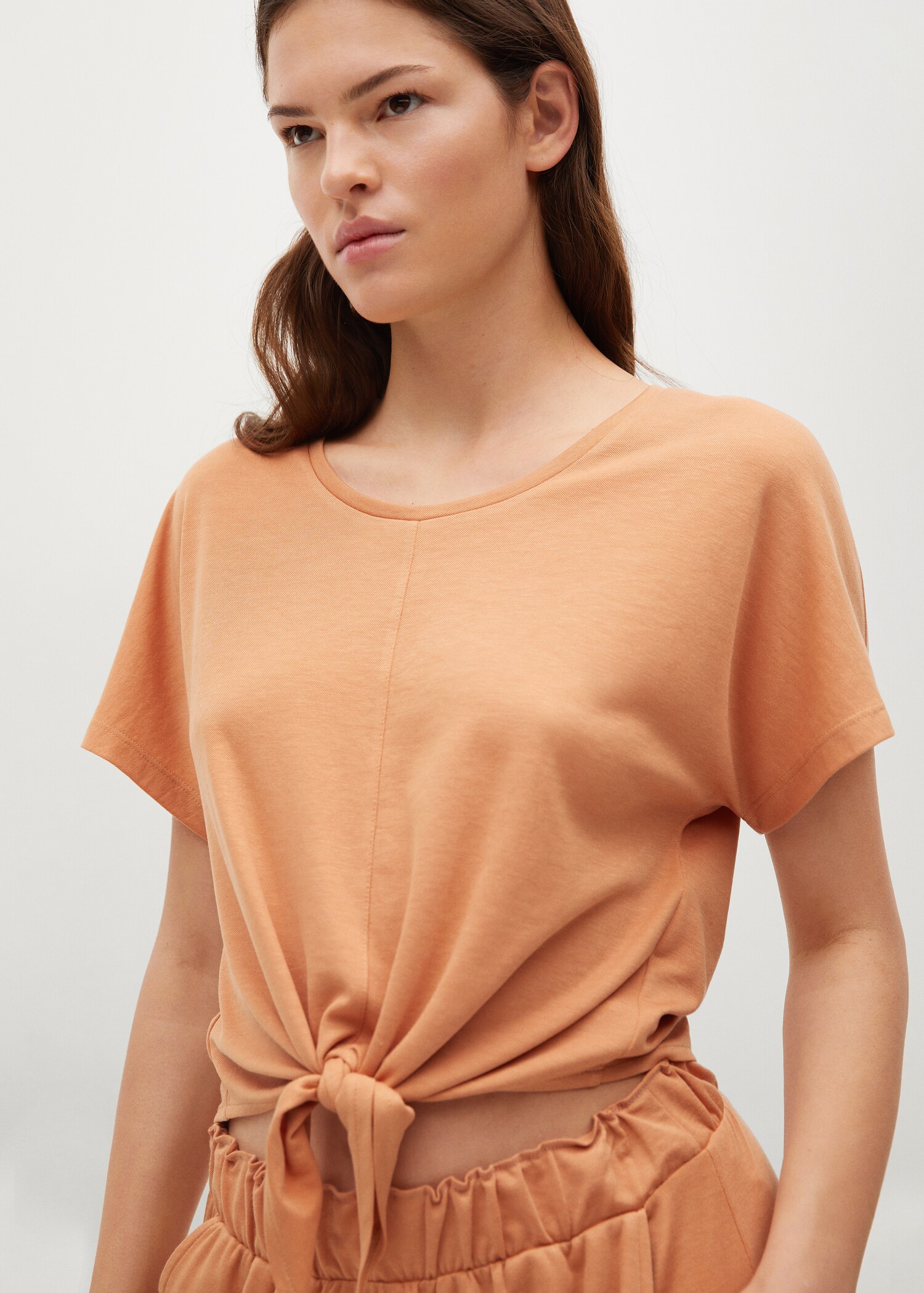 Knotted lyocell t-shirt - Details of the article 1