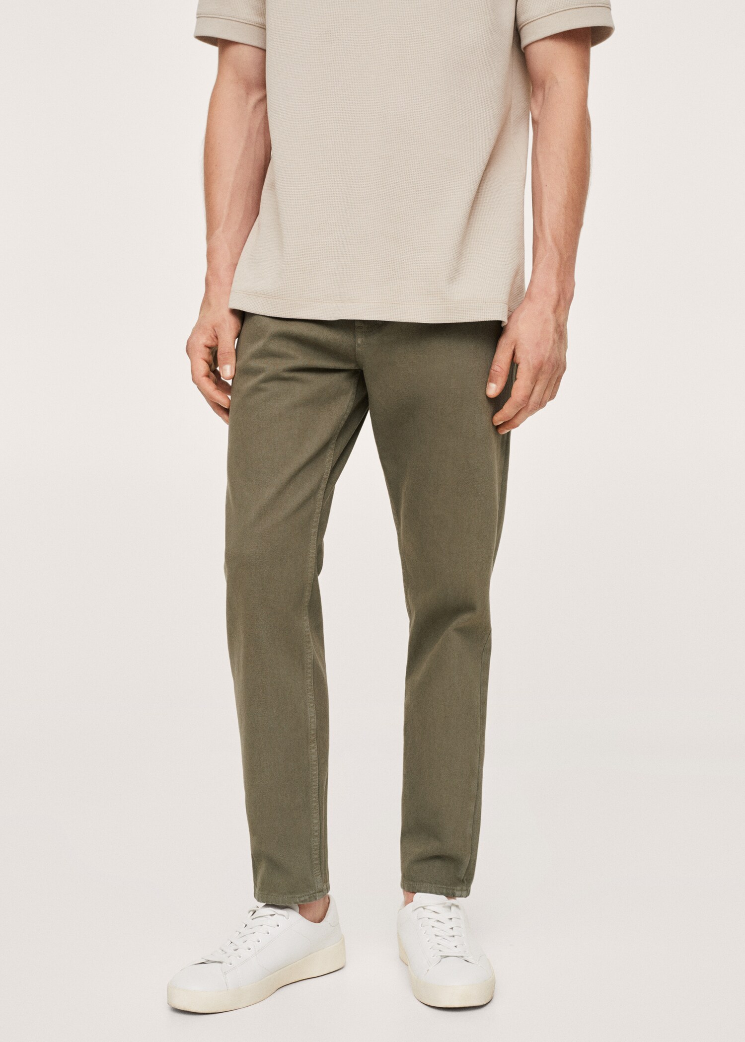 Jeans Ben tapered fit tinte - Plano medio
