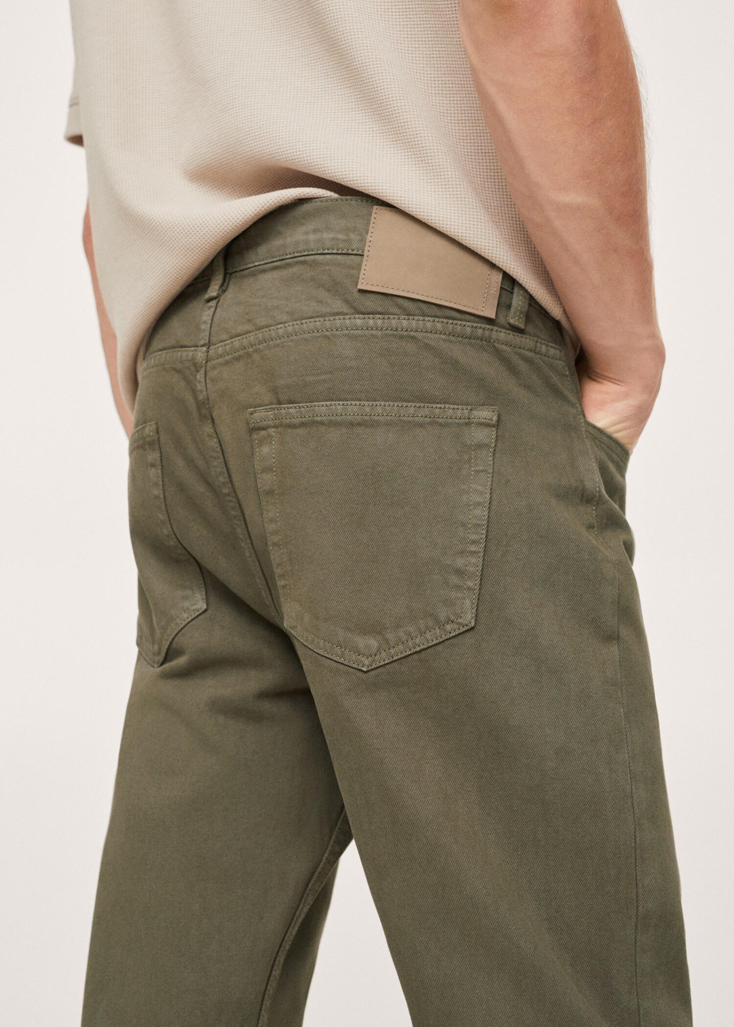 Jeans Ben tapered fit tinte - Detalle del artículo 1
