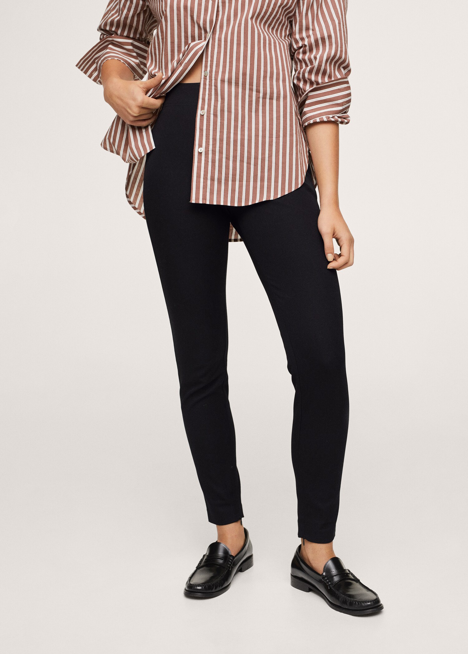 Legging coton fermeture Éclair  - Plan moyen