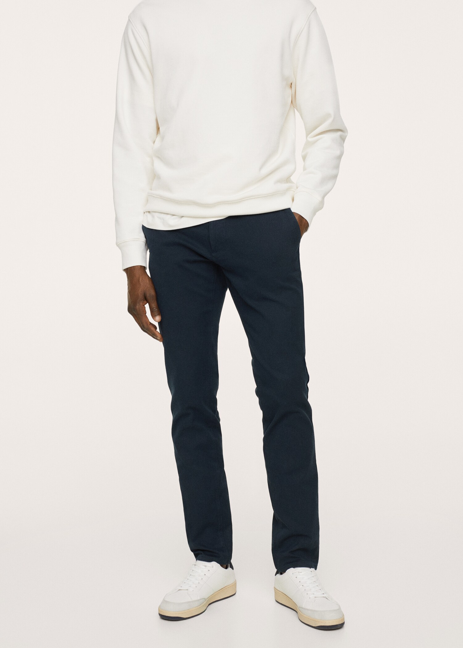 Pantalons xinesos slim fit sarja - Pla mig