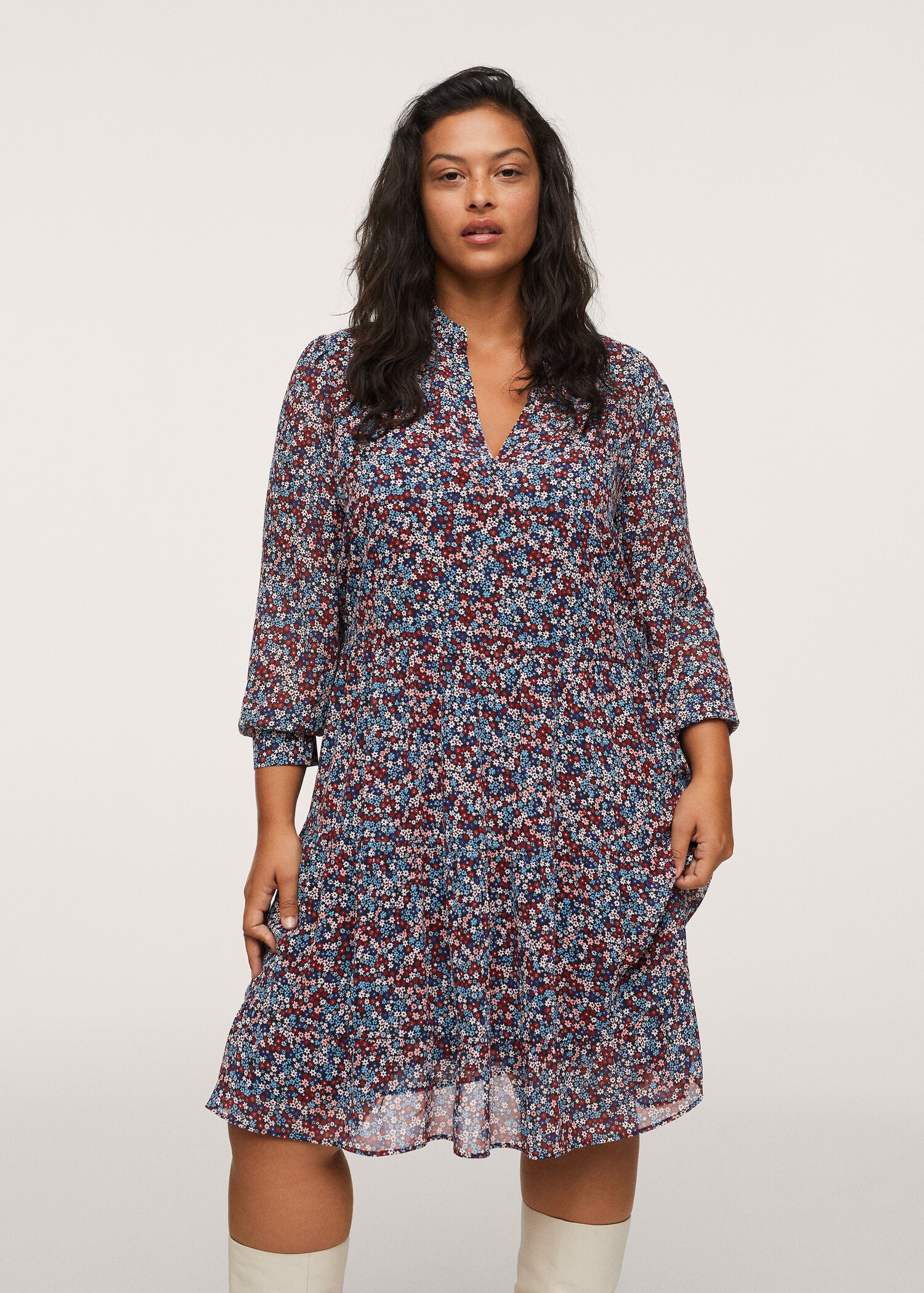 Vestido estampado floral - Plano medio