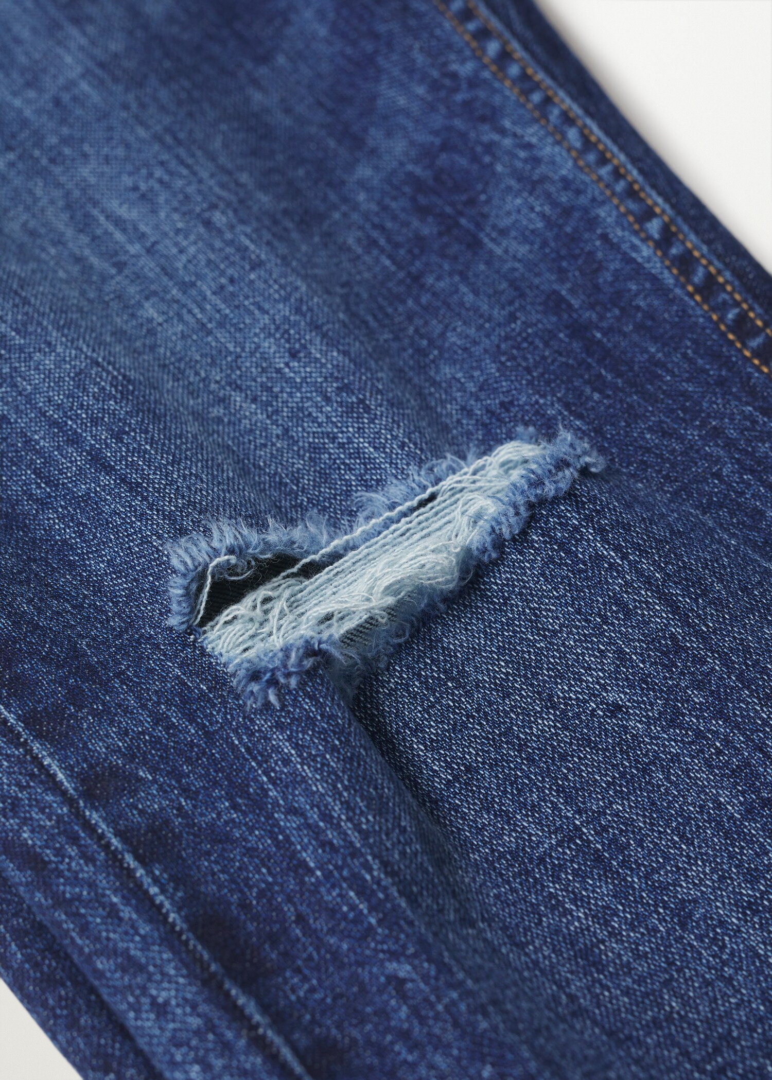Slim-fit cropped jeans - Details of the article 7