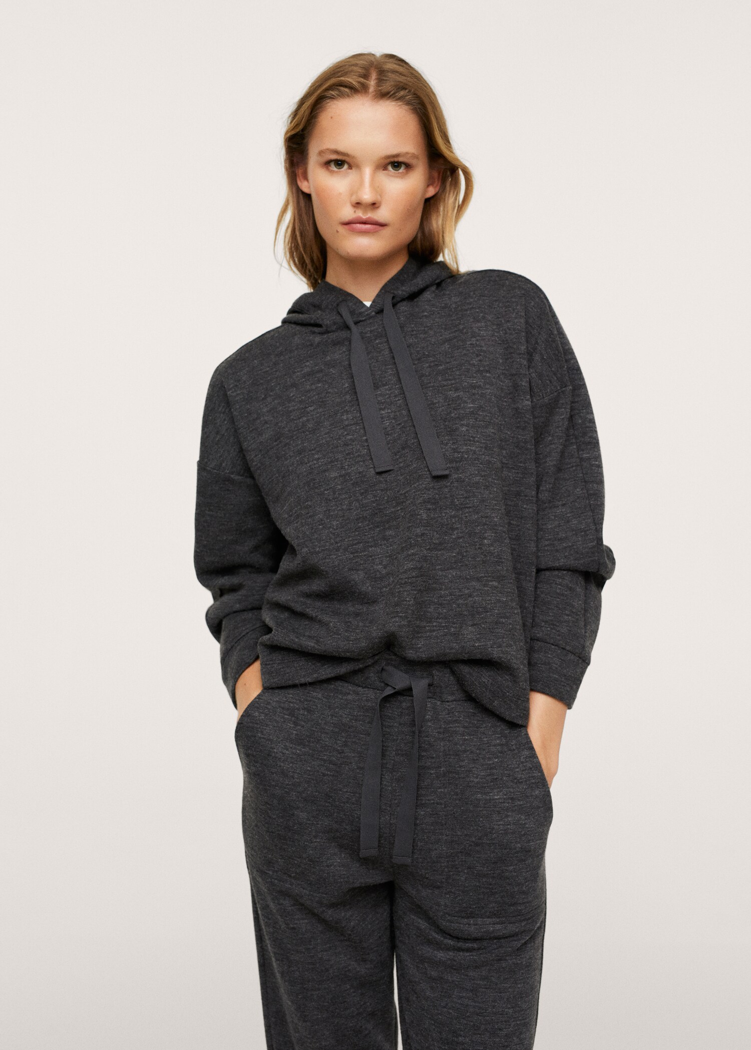Sudadera jaspeada capucha - Plano medio