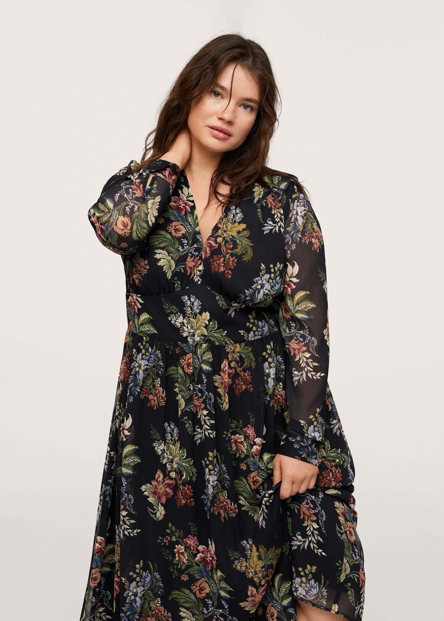 Vestido estampado floral - Plano medio