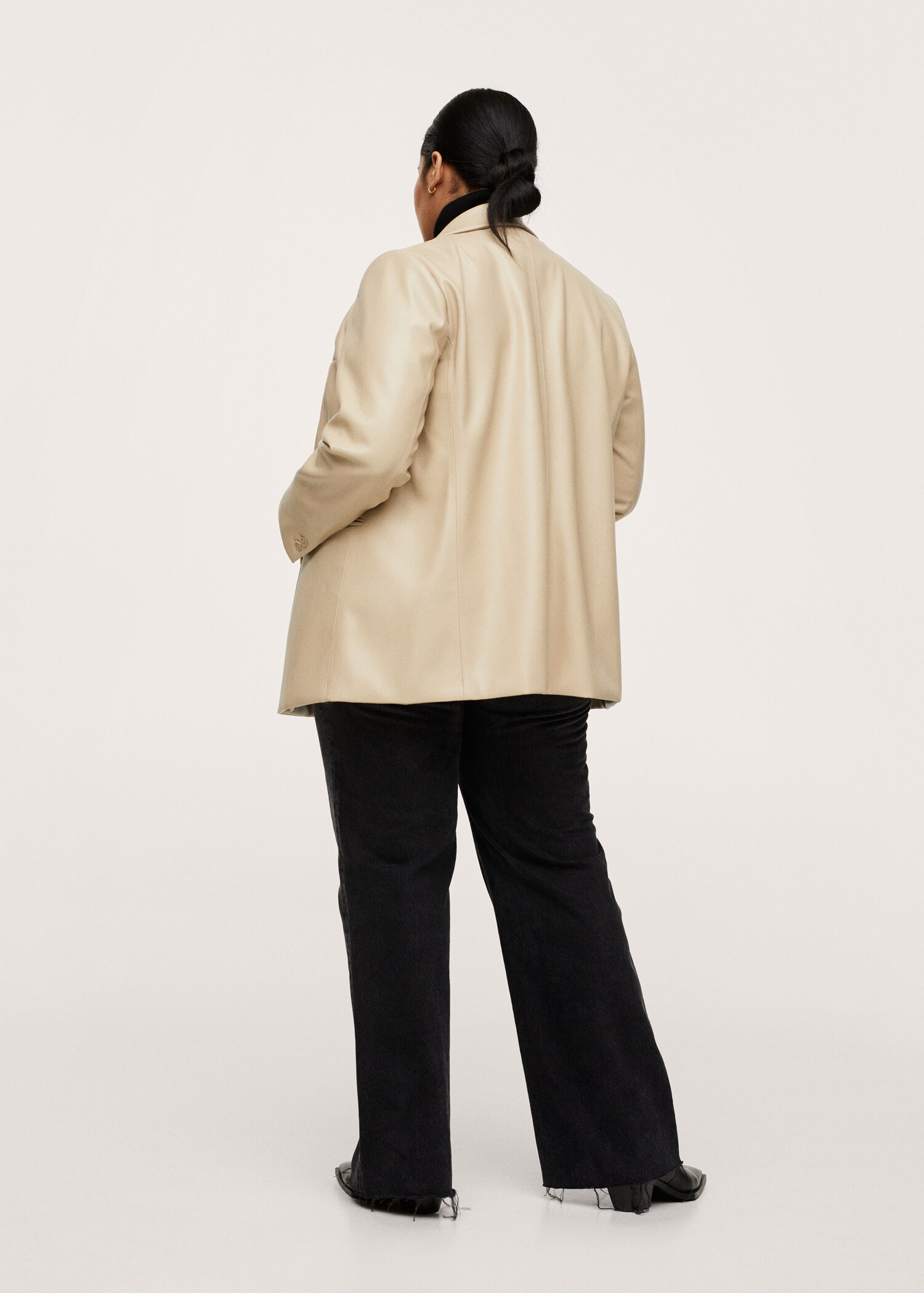 Chaqueta efecto piel - Reverso del artículo
