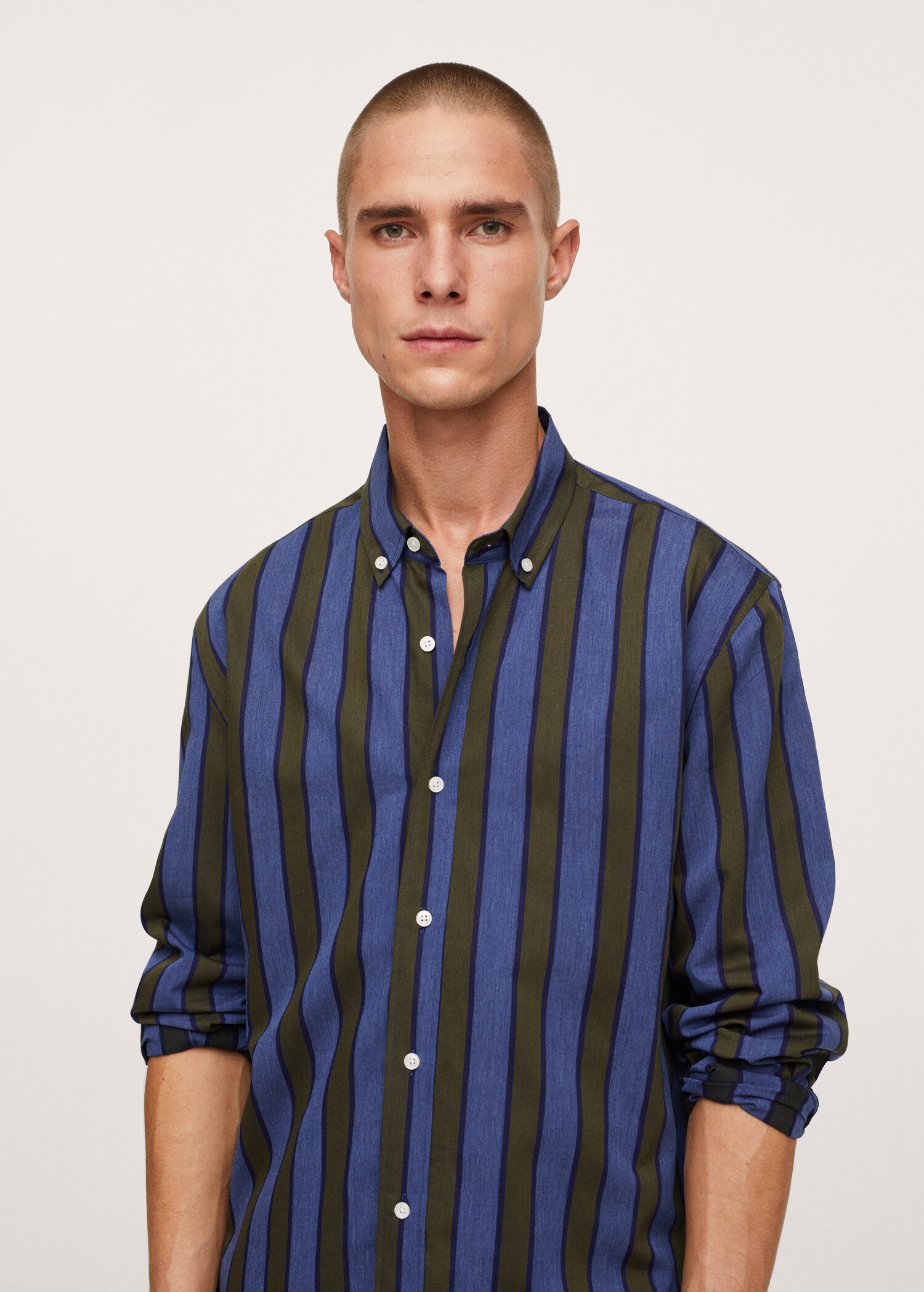 Chemise habillée regular-fit rayures - Détail de l'article 1