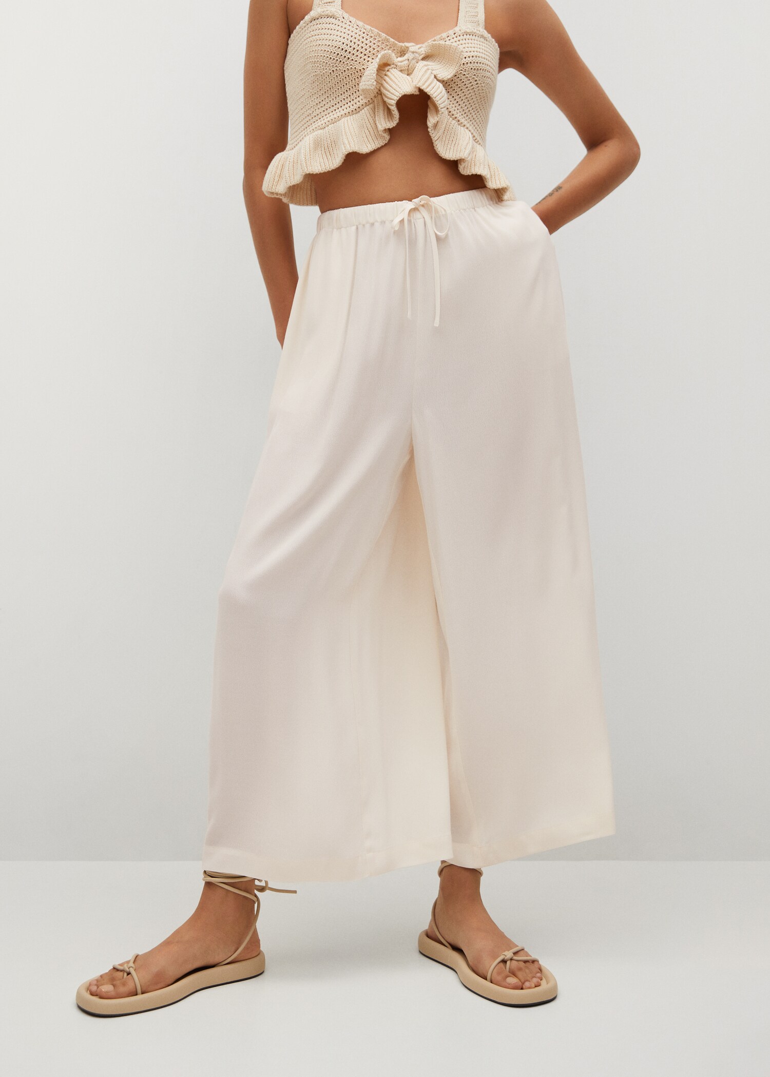 Pantalón culotte fluido - Plano medio