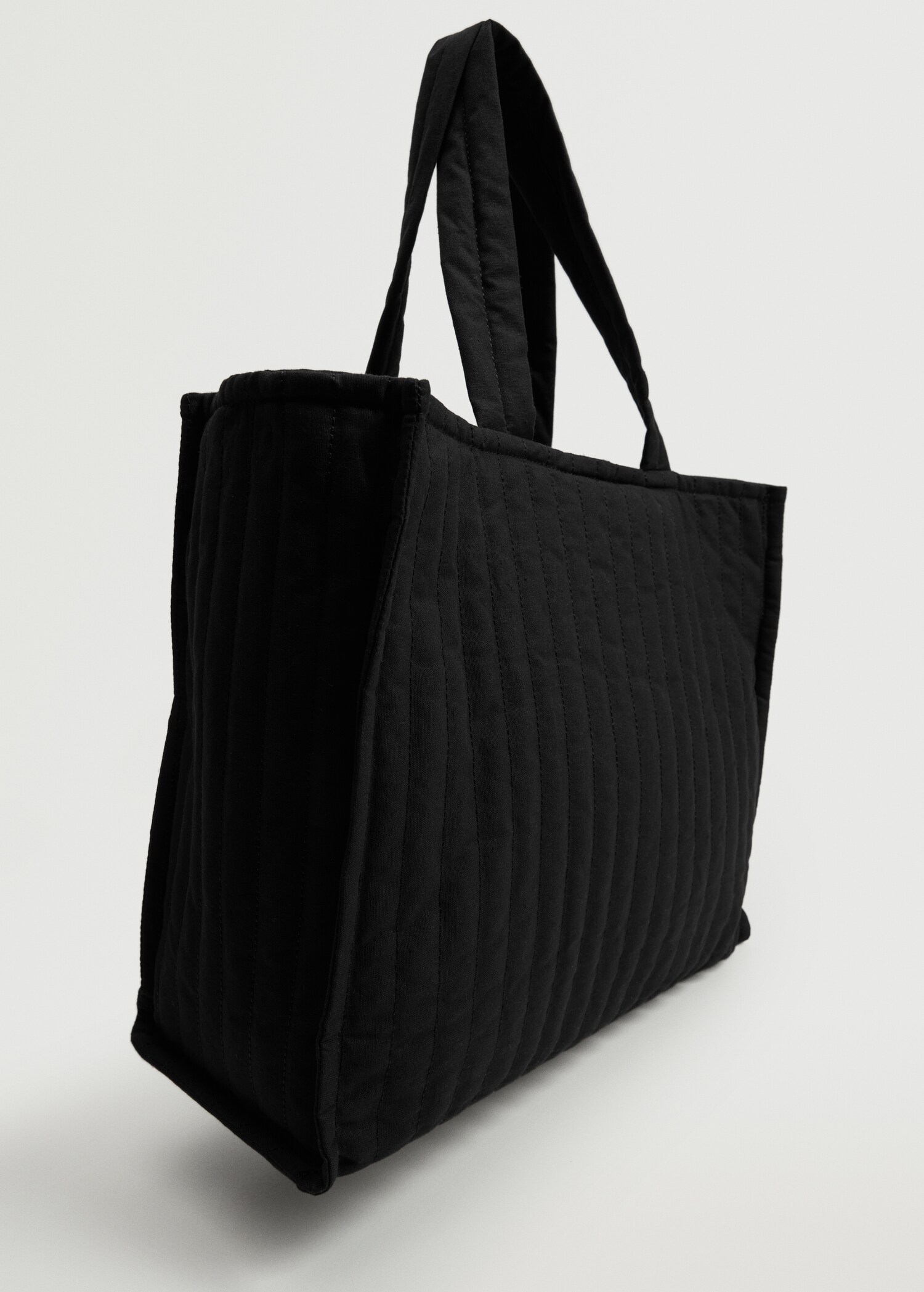 Bolso shopper acolchado - Plano medio