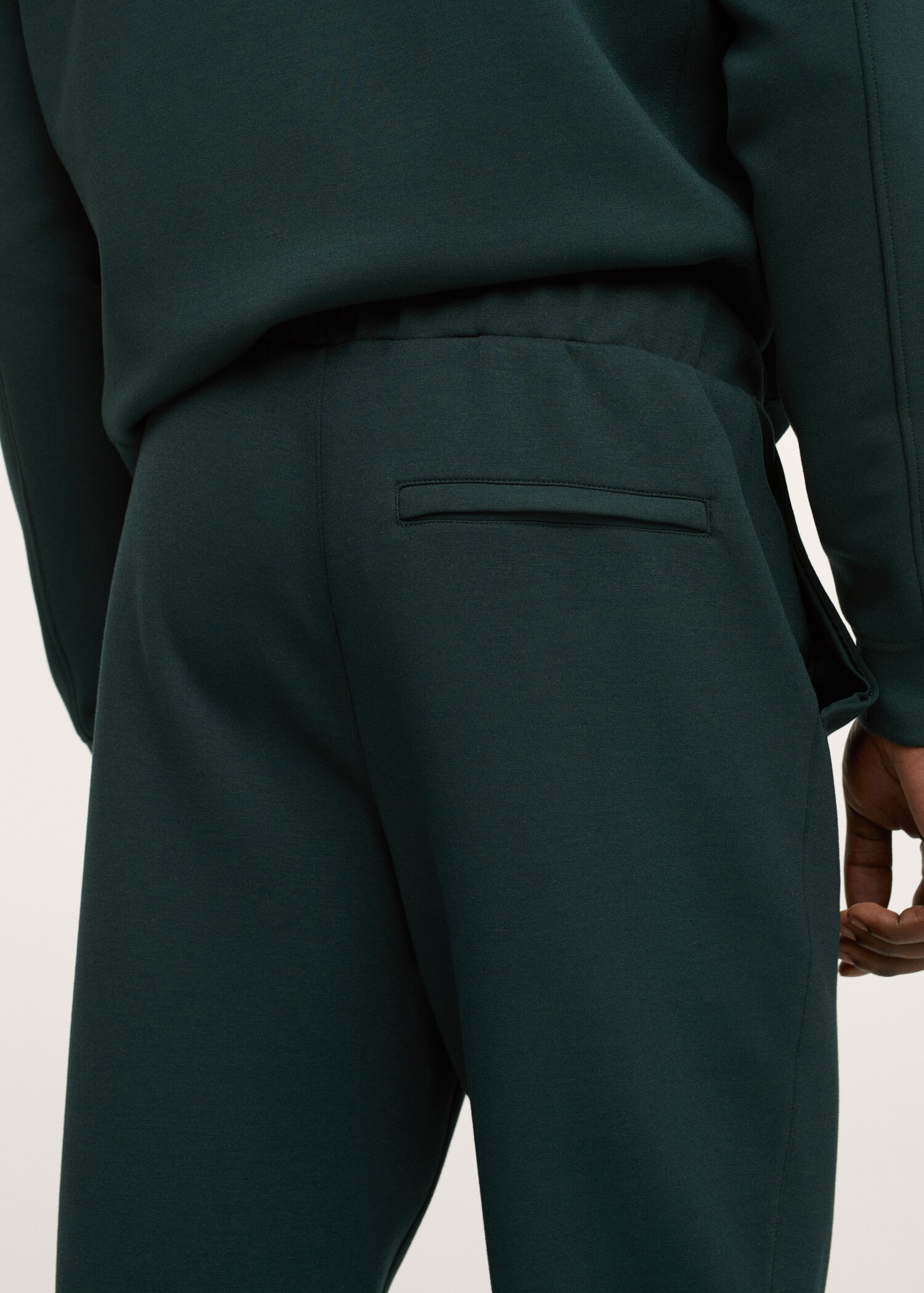 Pantalón jogger termorregulador - Detalle del artículo 2