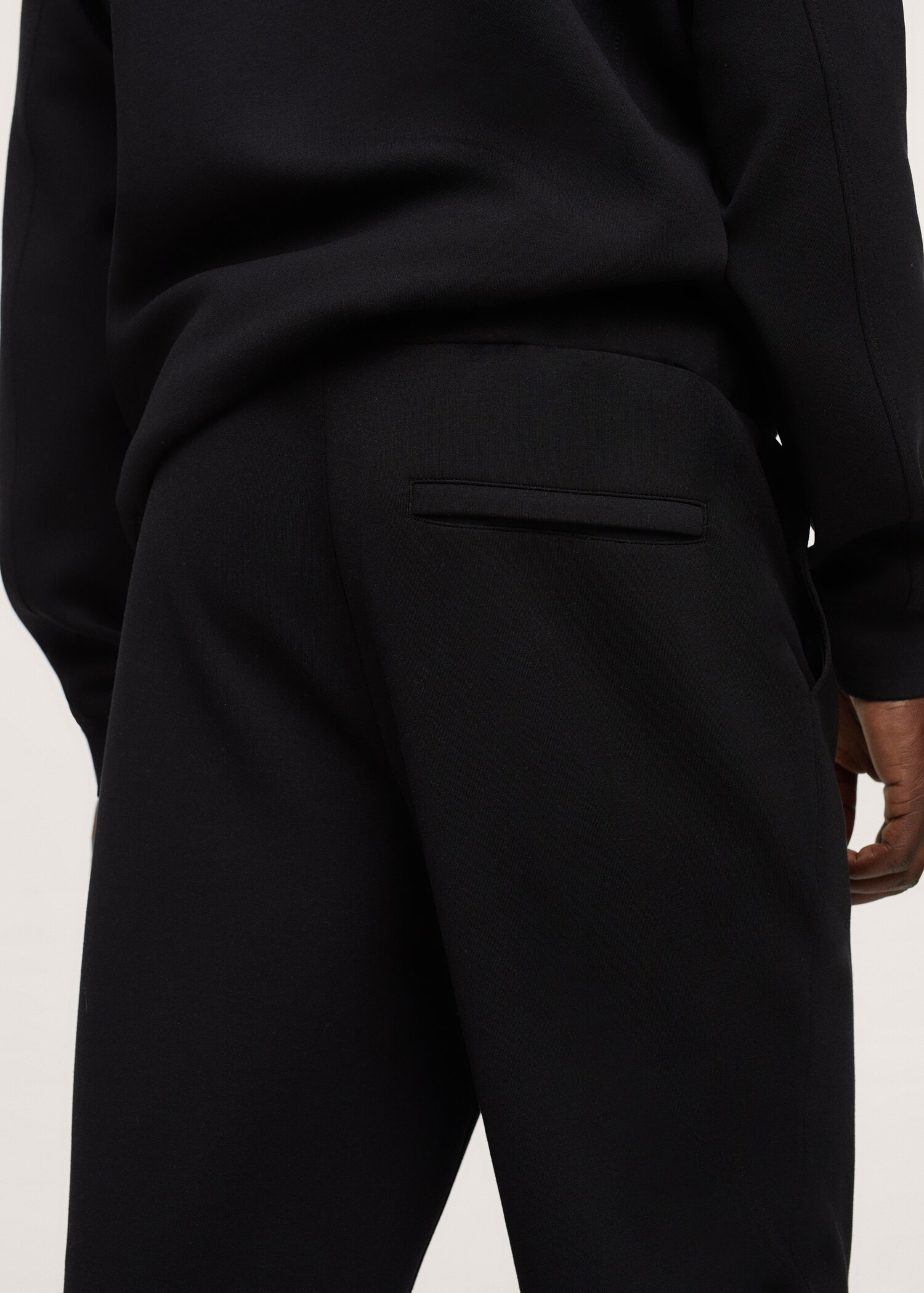 Pantalón jogger termorregulador - Detalle del artículo 3