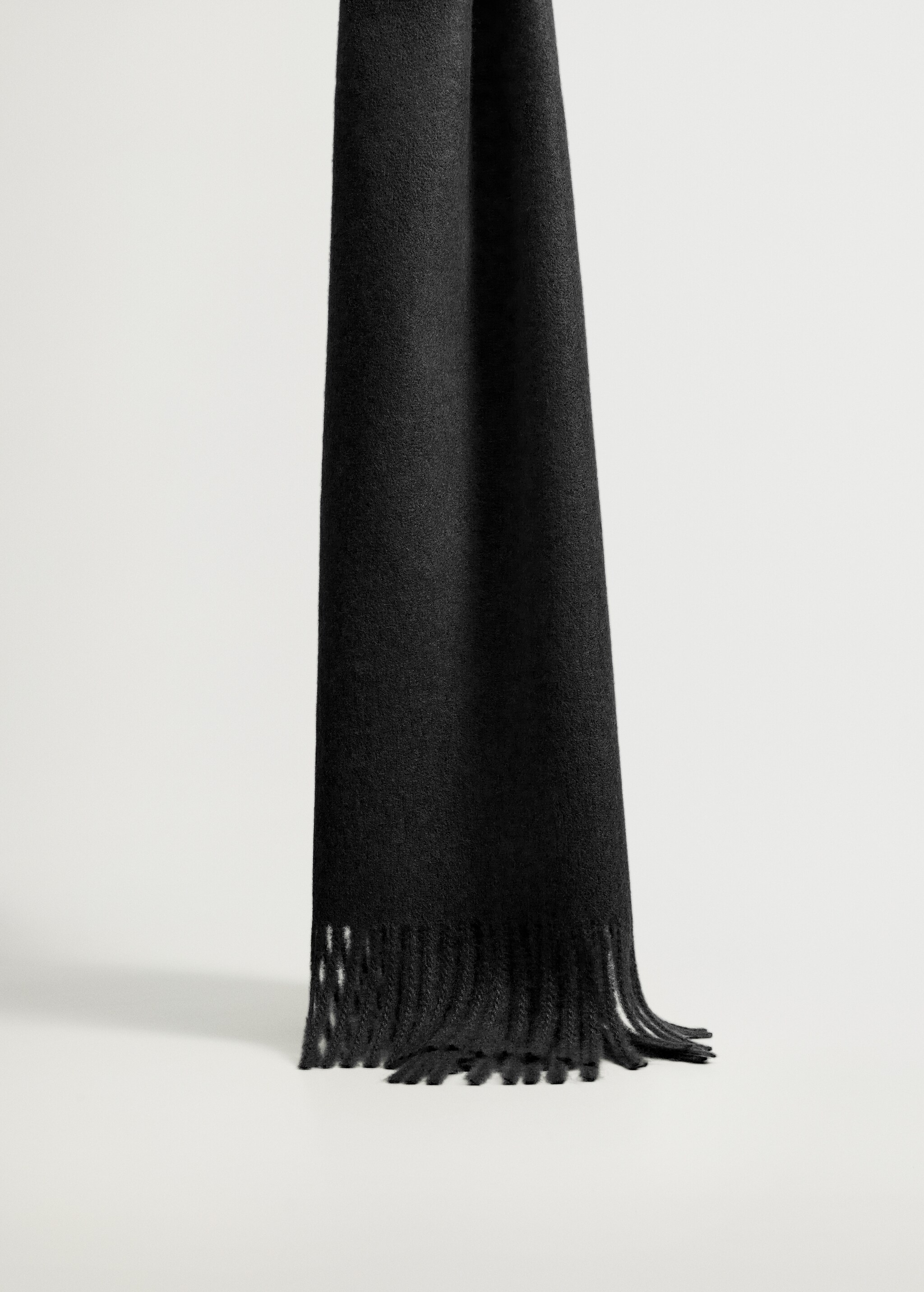 Fringed edge scarf - Details of the article 3