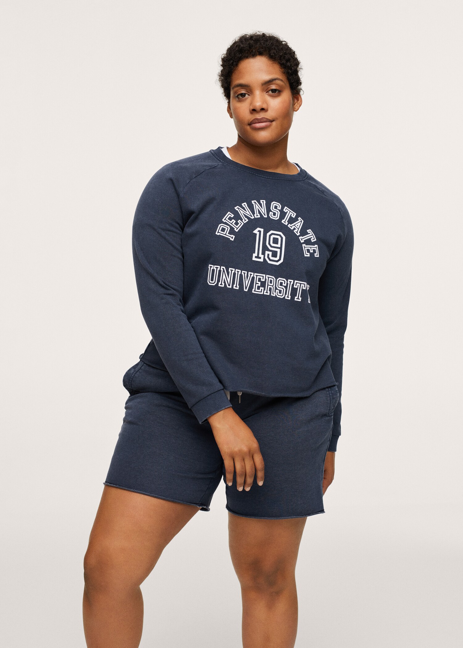 Sudadera mensaje estampado - Plano medio