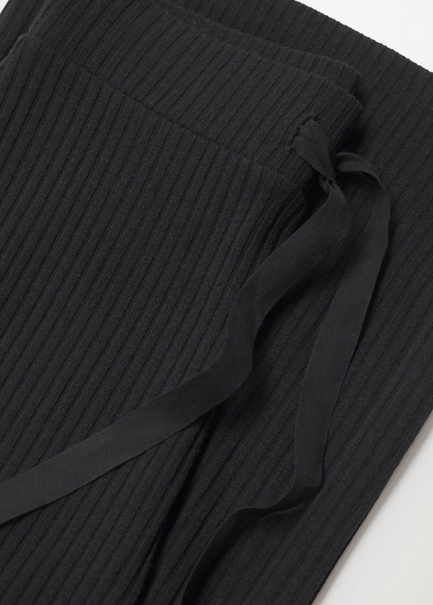 Ribbed knit trousers - Details of the article 8