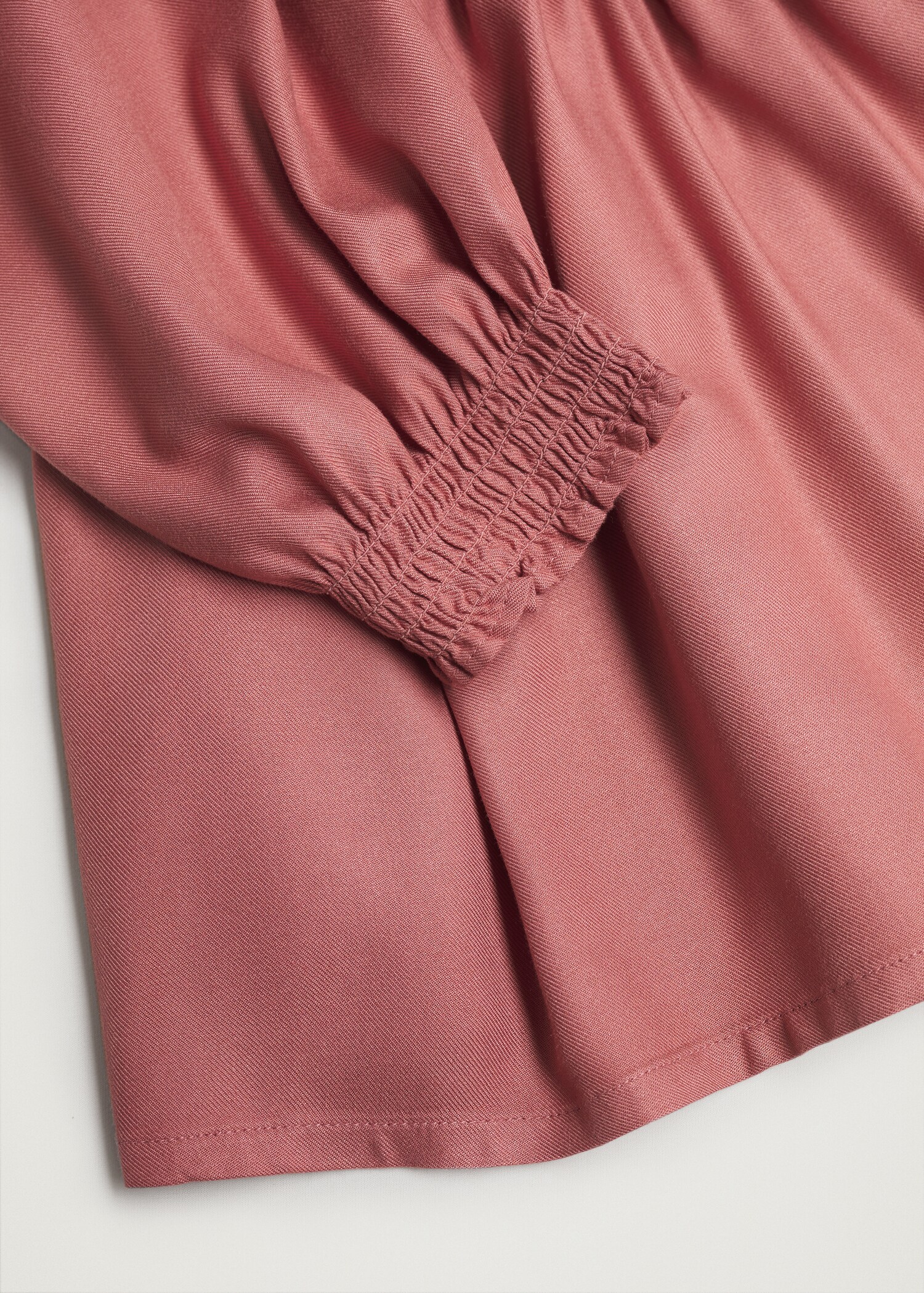 Flowy ruffle blouse - Details of the article 8