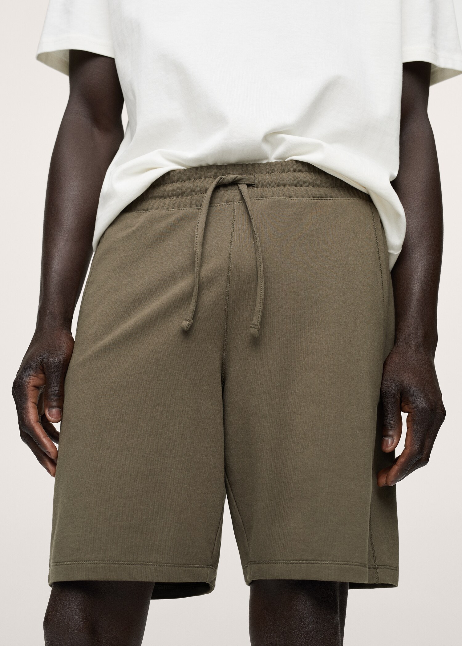 Organic cotton jogging Bermuda shorts - Details of the article 1