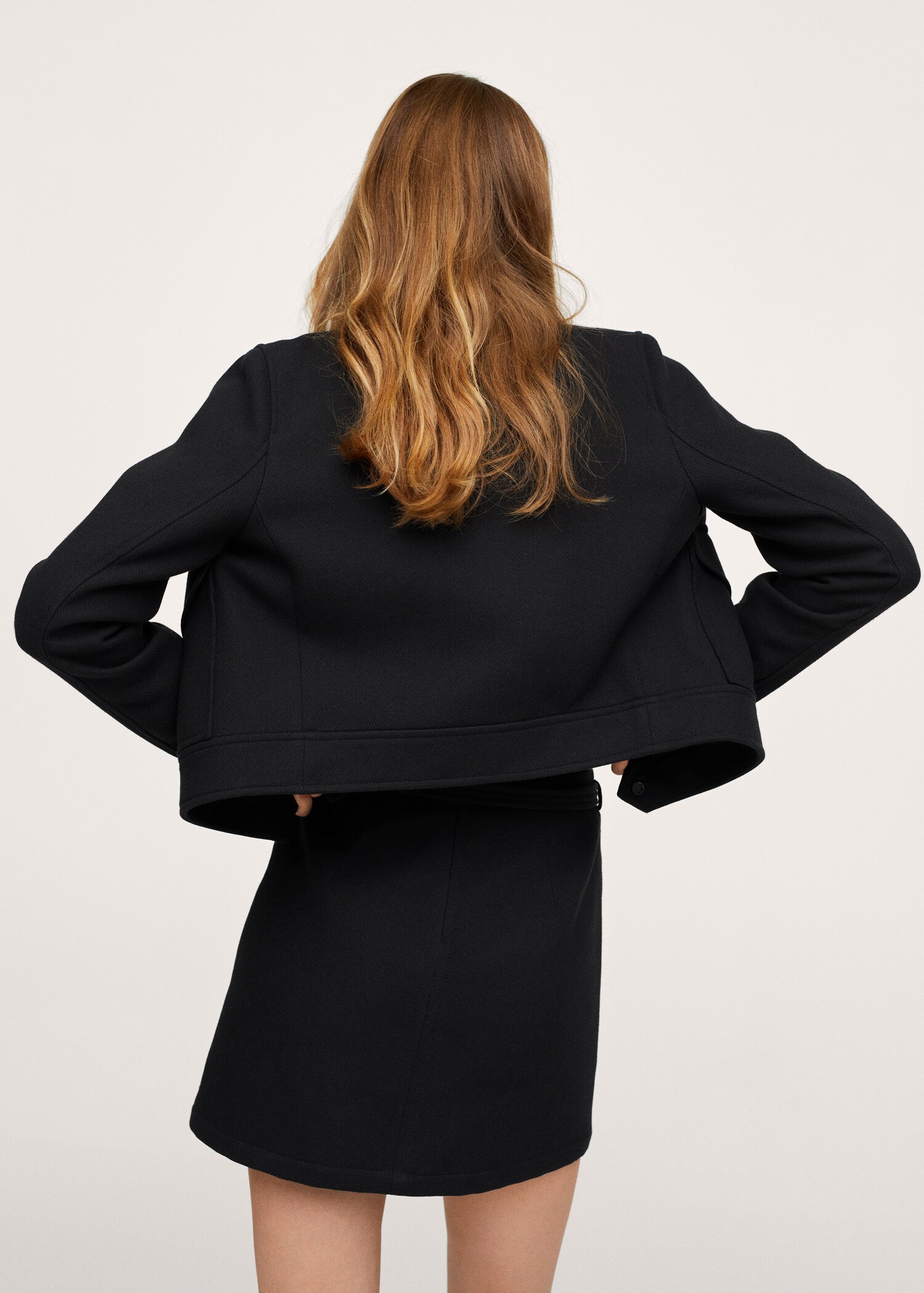 Chaqueta crop bolsillos - Reverso del artículo