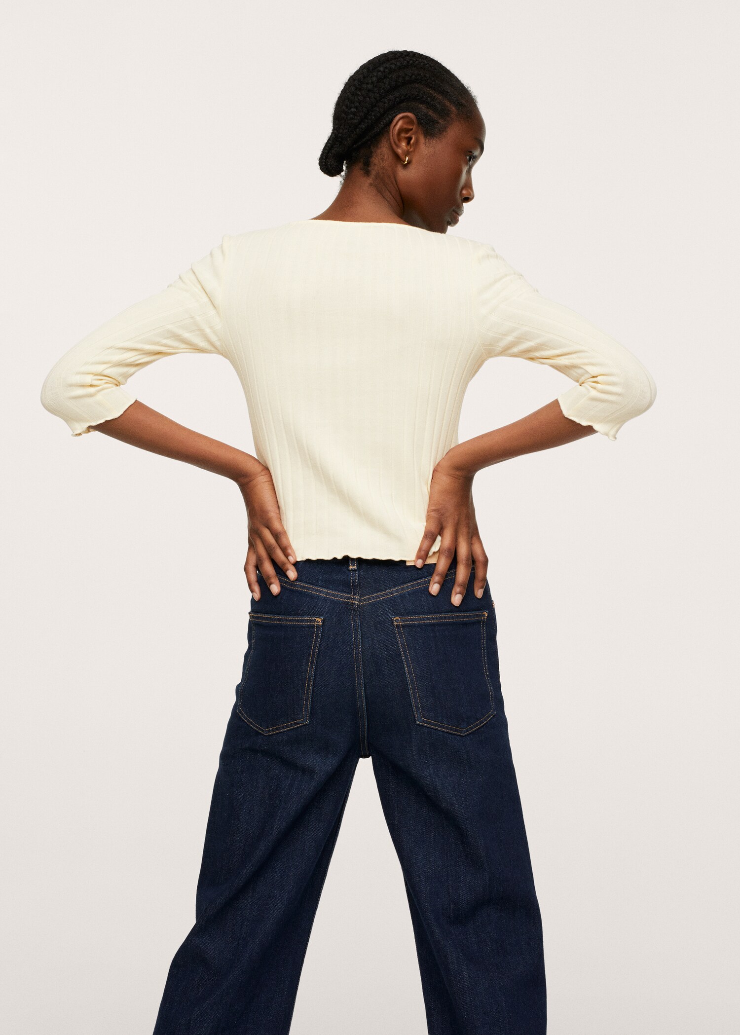 Gathered ribbed t-shirt - Reverse of the article