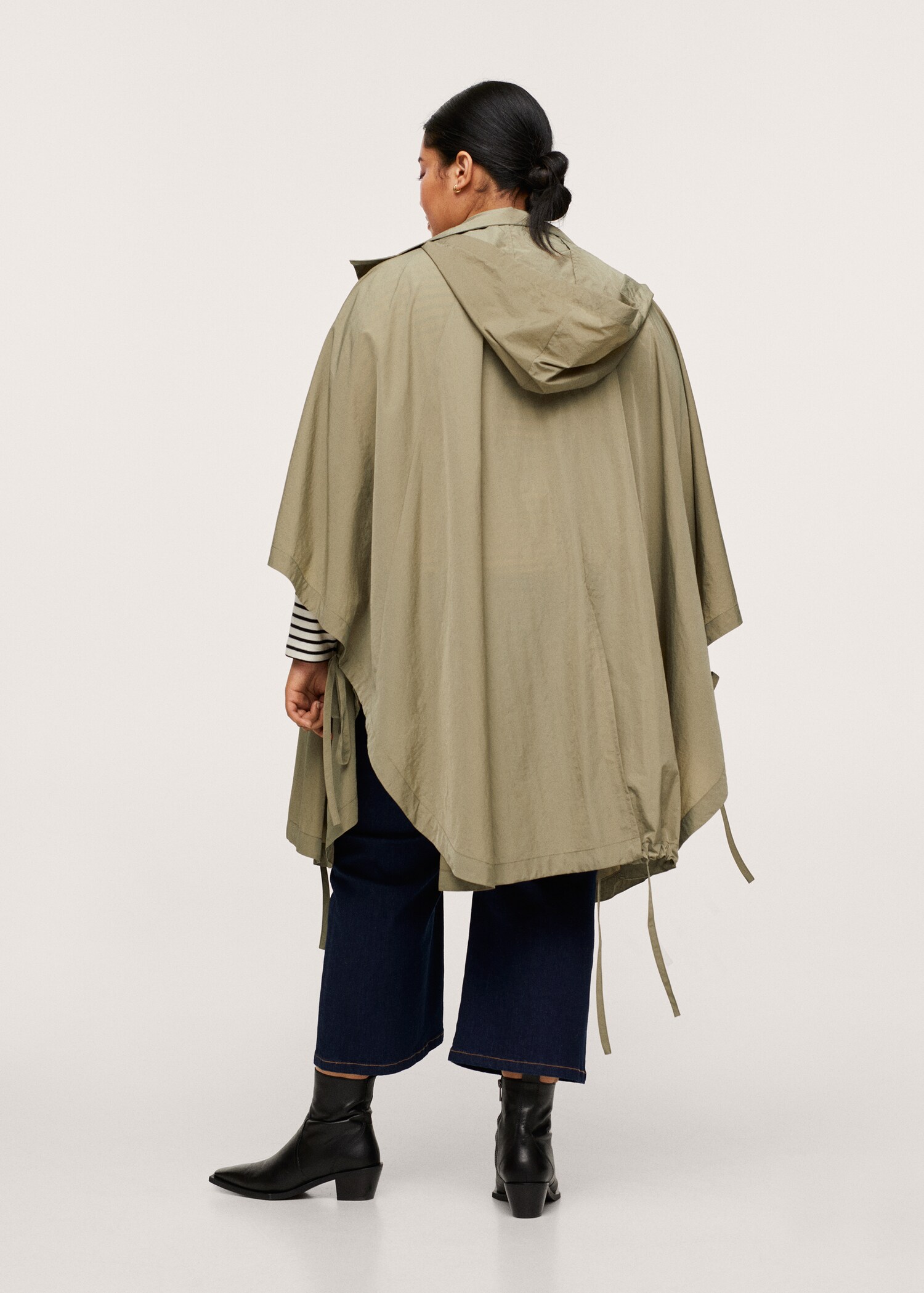 Hooded oversize cape - Reverse of the article