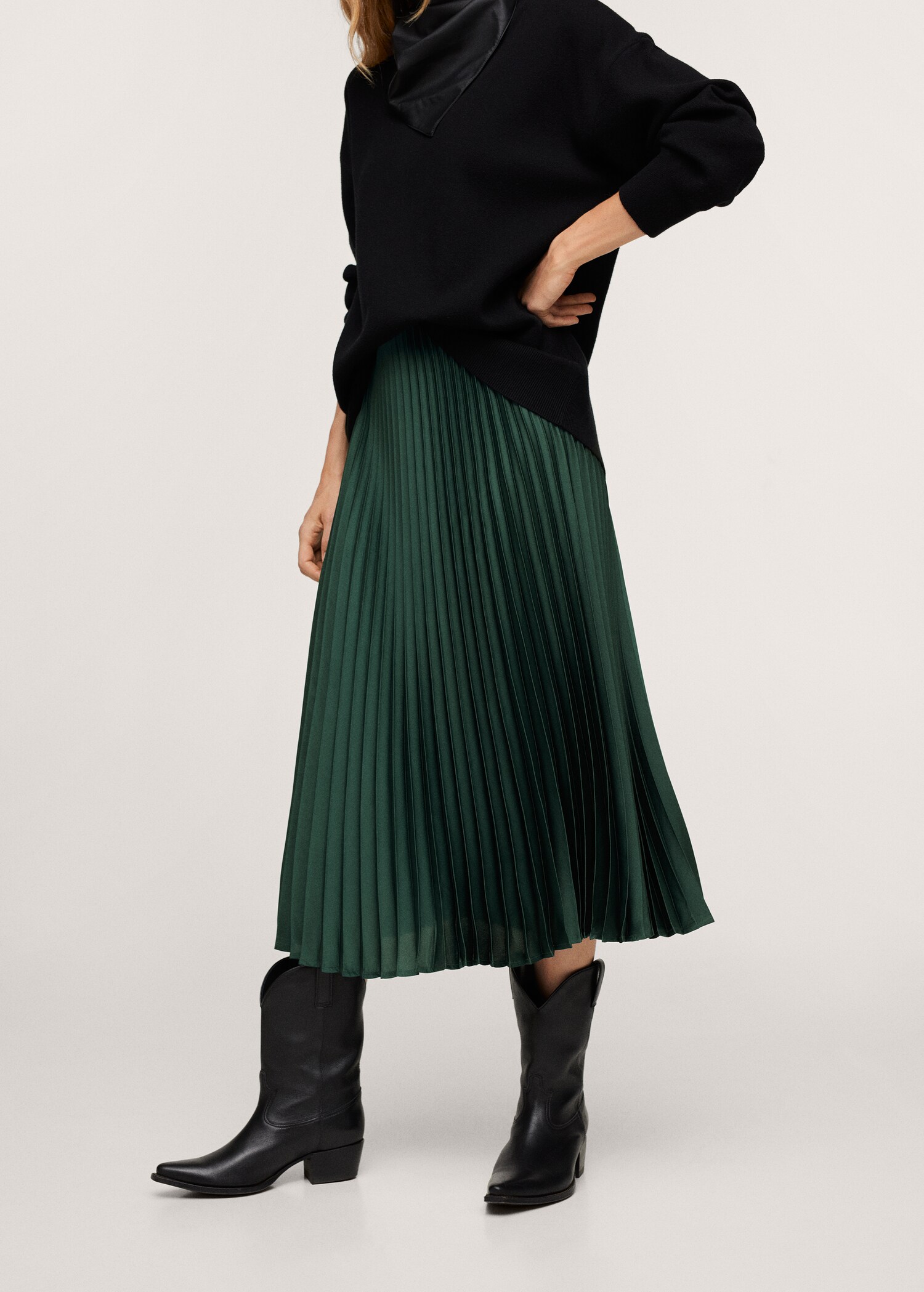 Satin pleated skirt - Medium plane
