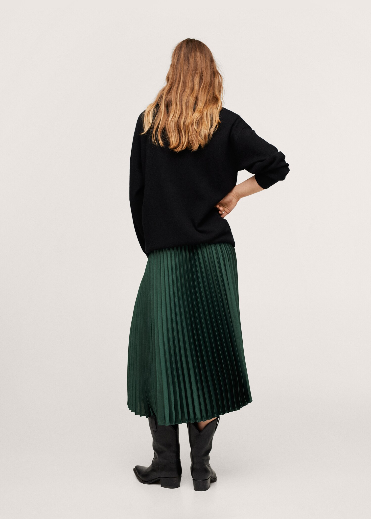 Satin pleated skirt - Reverse of the article