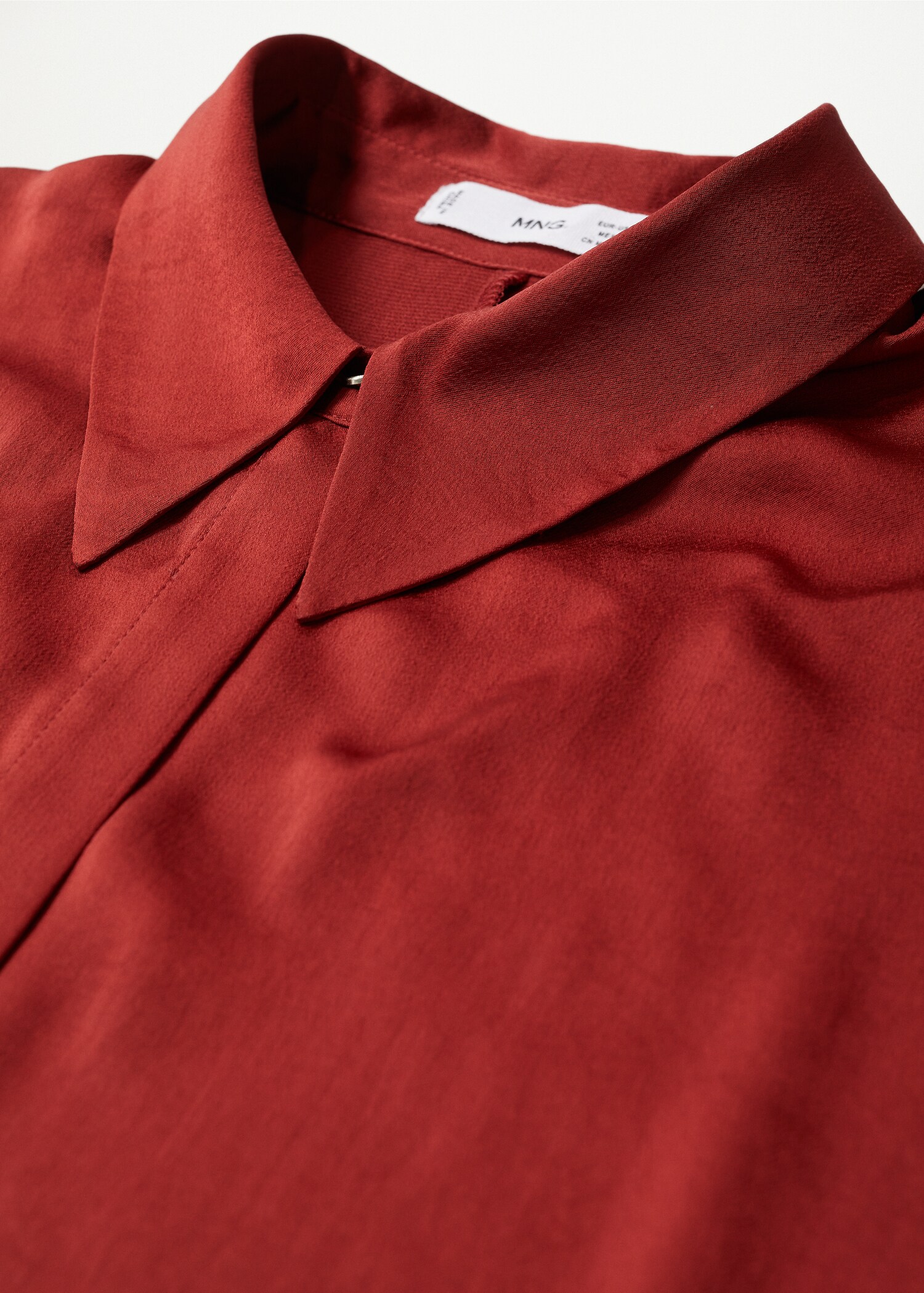 Camisa fluida satinada - Detalle del artículo 8