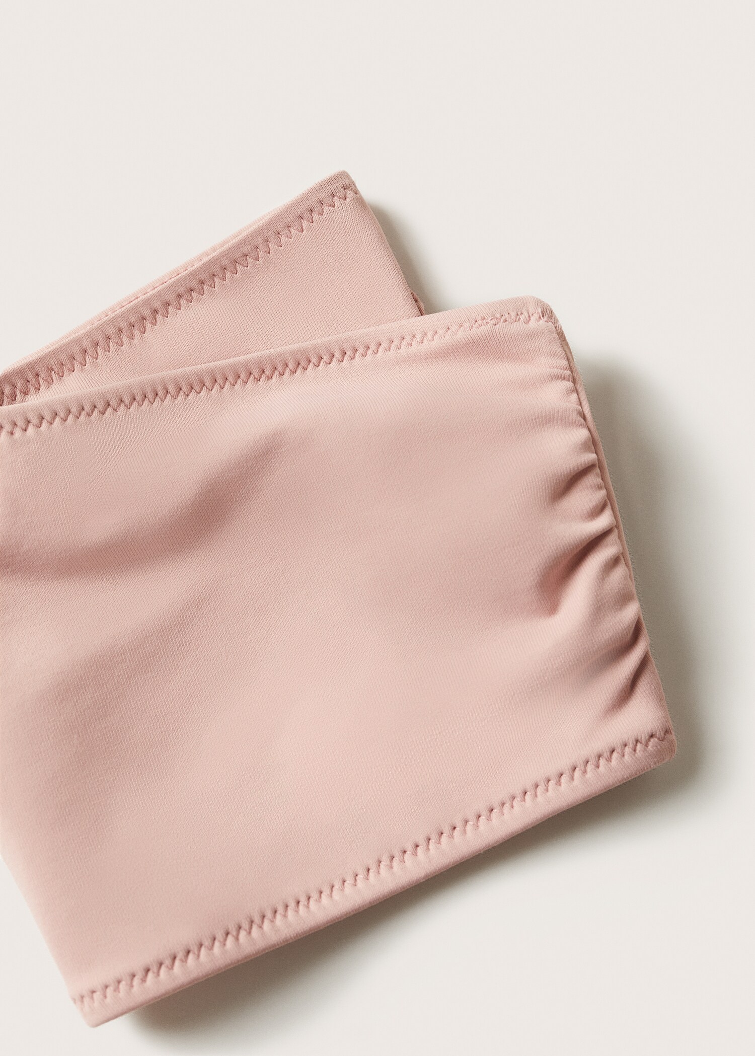Bandeau top - Details of the article 8