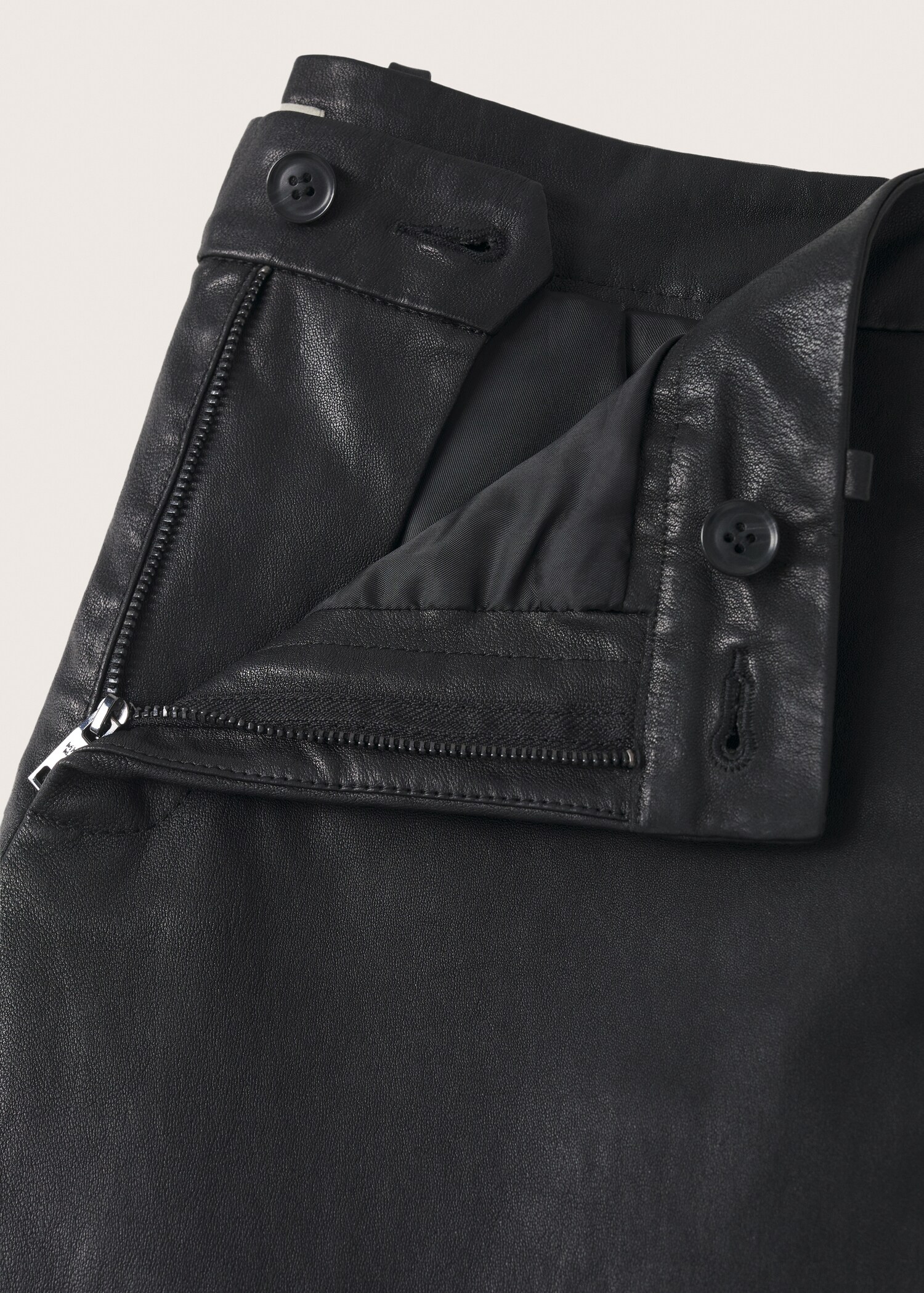 Pantalón piel regular fit - Detalle del artículo 8