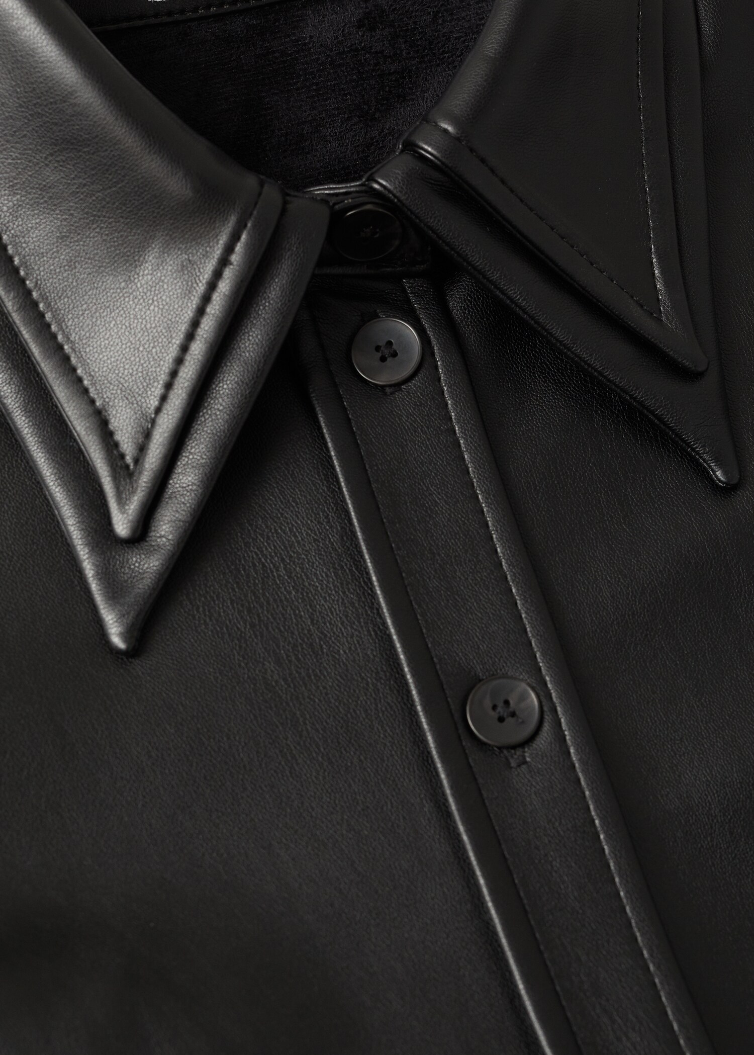 Vestido camisero efecto piel - Detalle del artículo 8