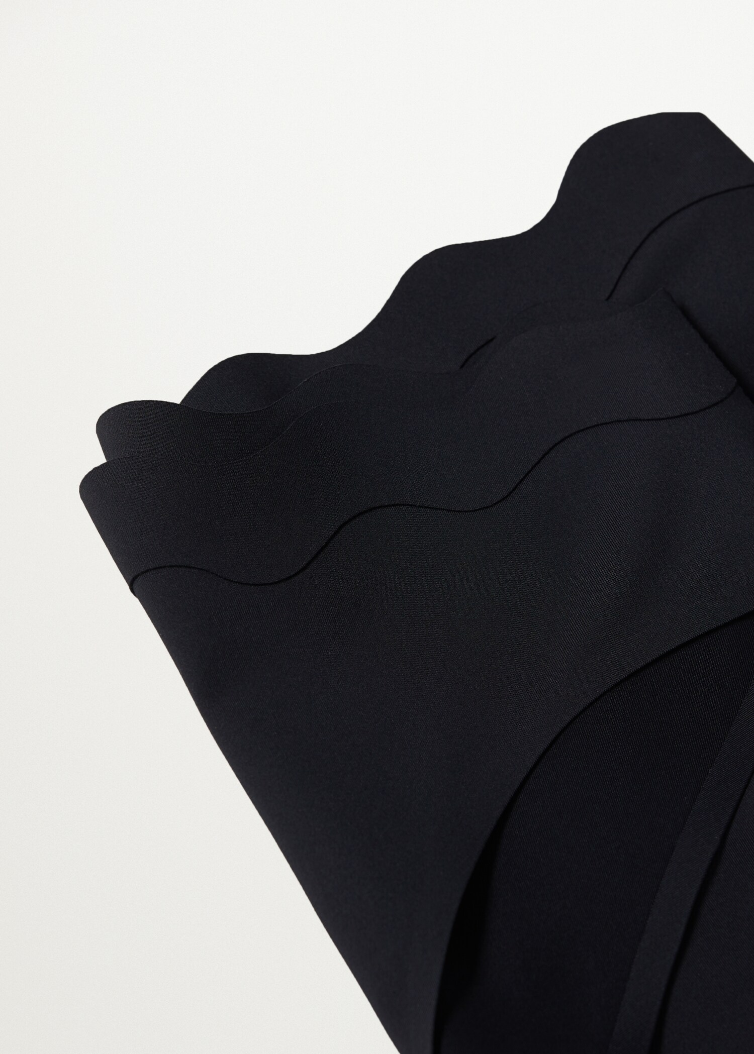 Scalloped bikini bottom - Details of the article 8