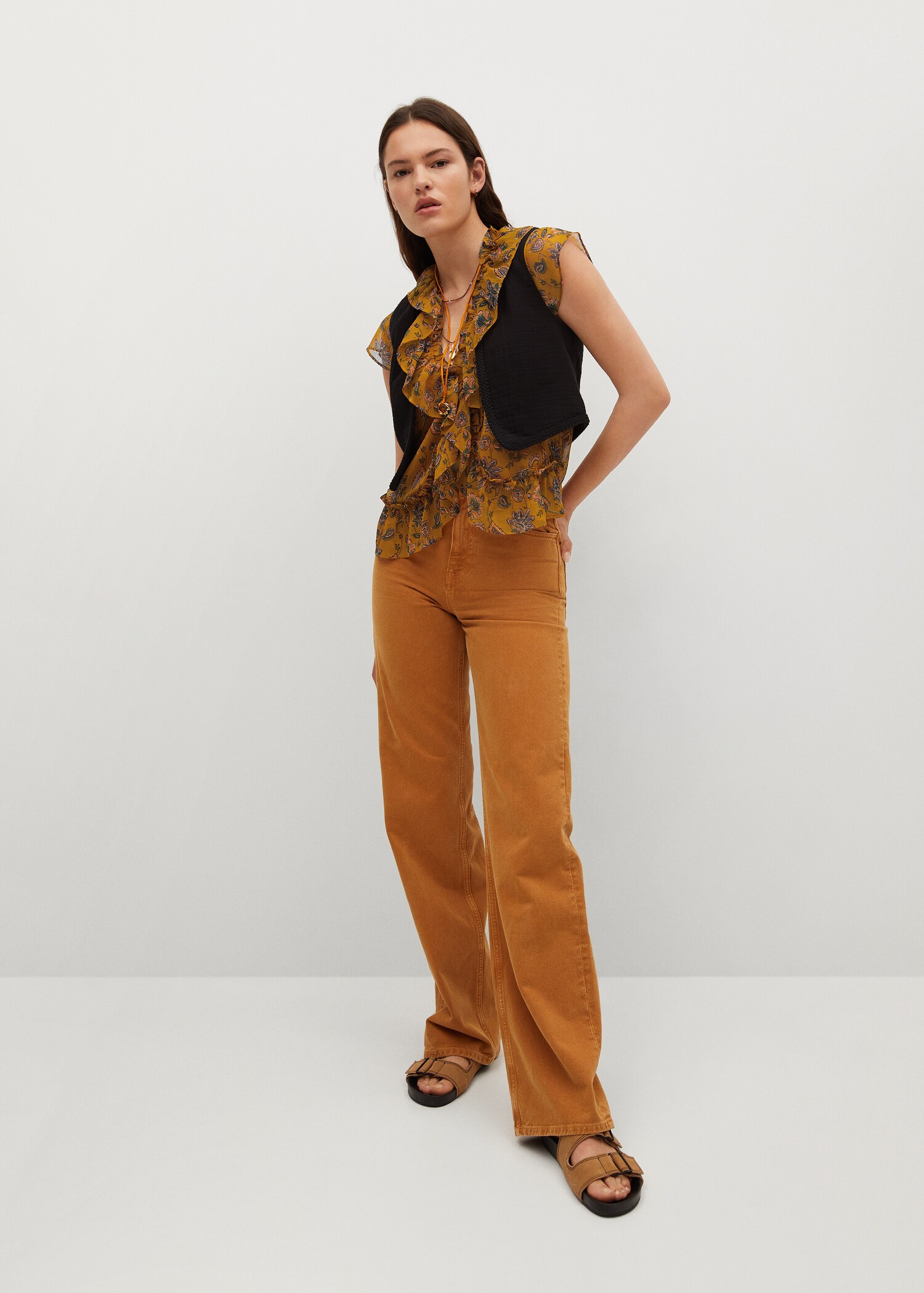 Ruffles printed blouse - General plane