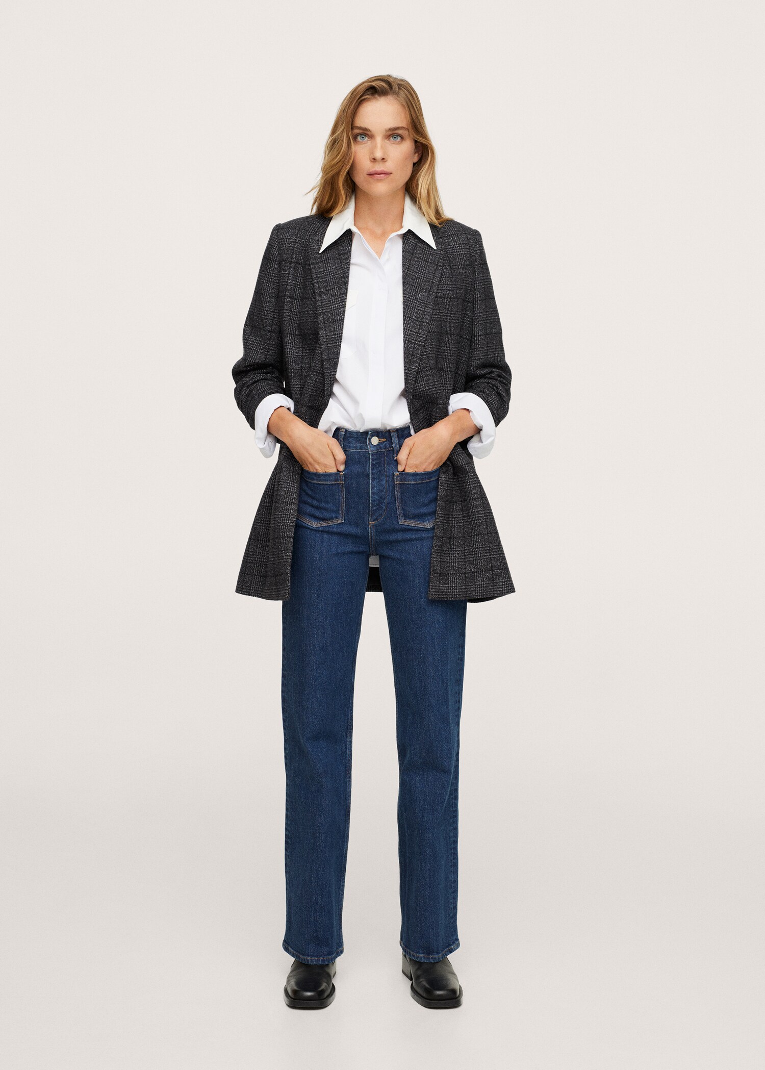 Wool double-breasted coat - General plane