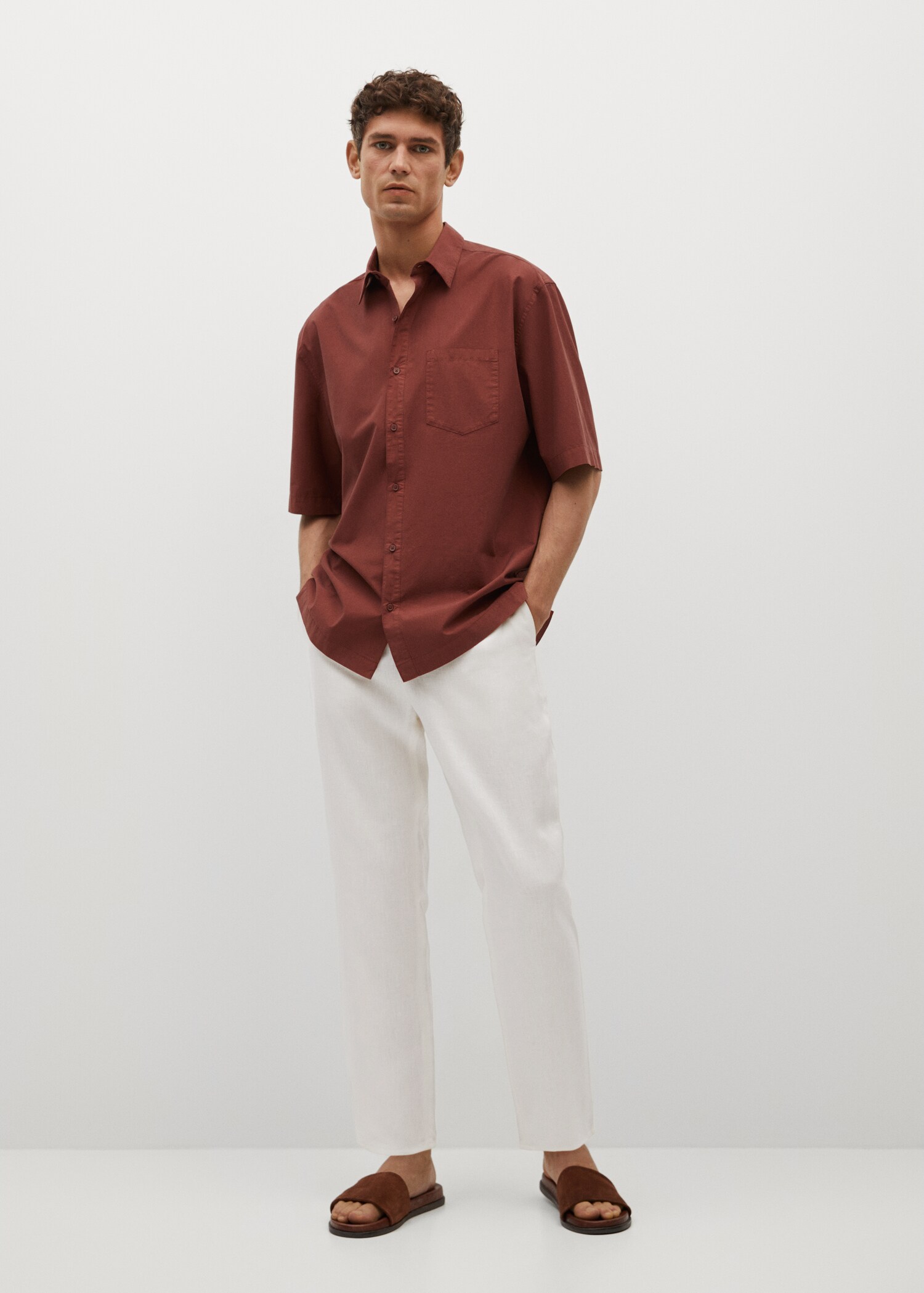 Pantalón relaxed lino  - Plano general