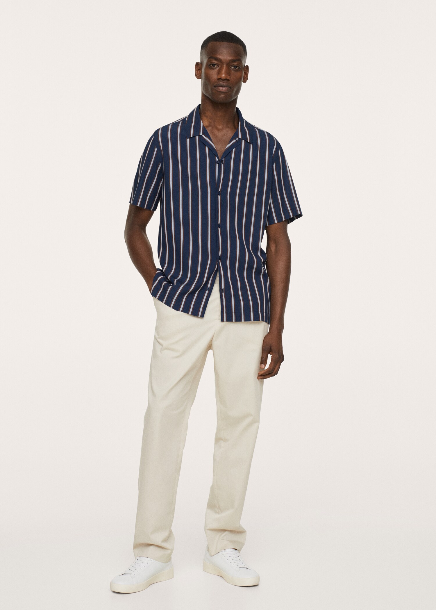 Striped bowling fluid shirt - General plane