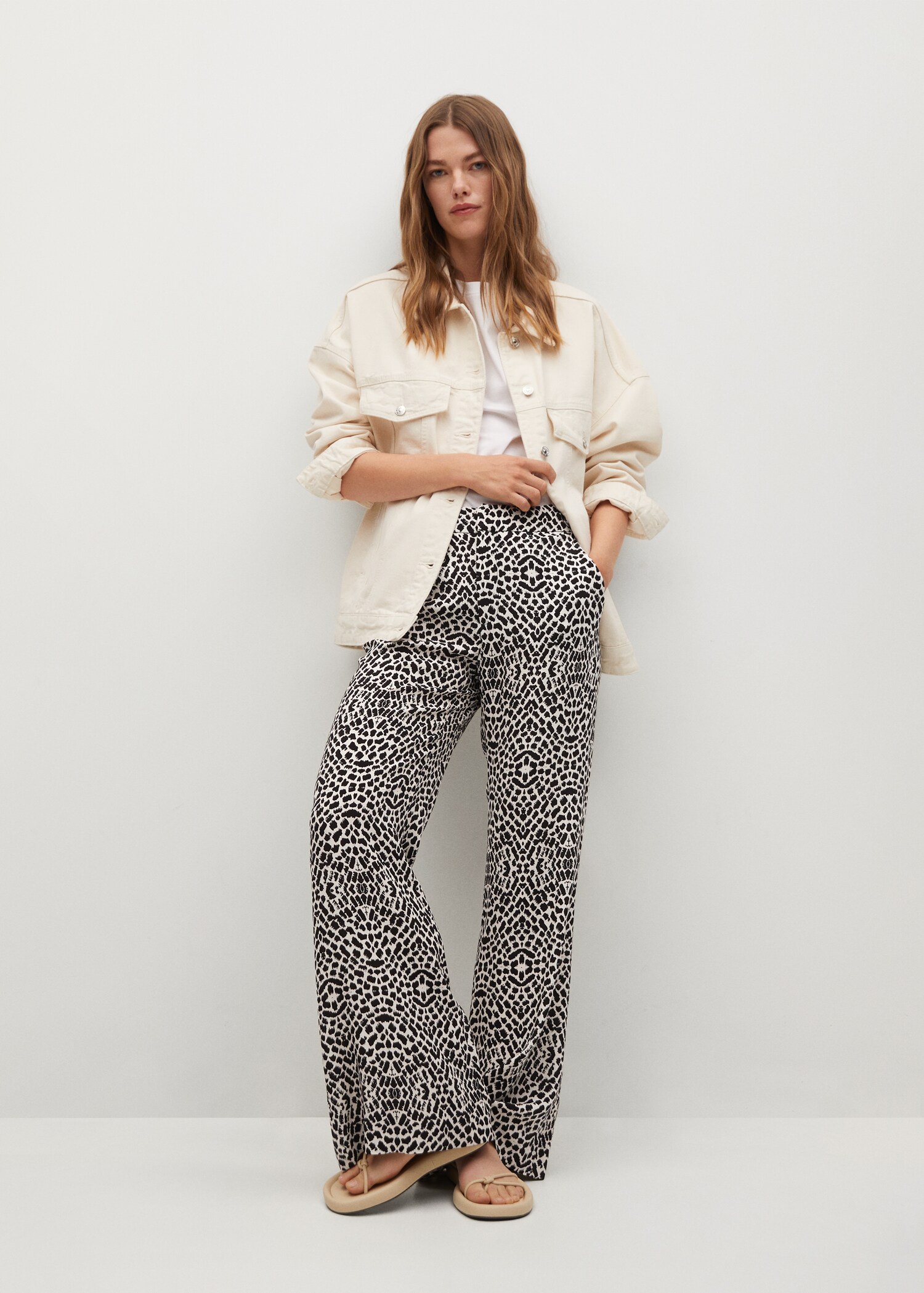 Printed straight trousers - General plane